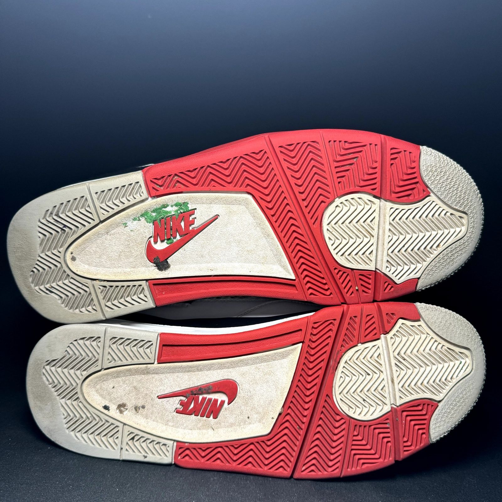 Jordan Brand × Nike Size 11 - Nike Air Jordan 4 Retro OG Fire Red Men's Shoes Size US 11 / EU 44 - 6 Thumbnail