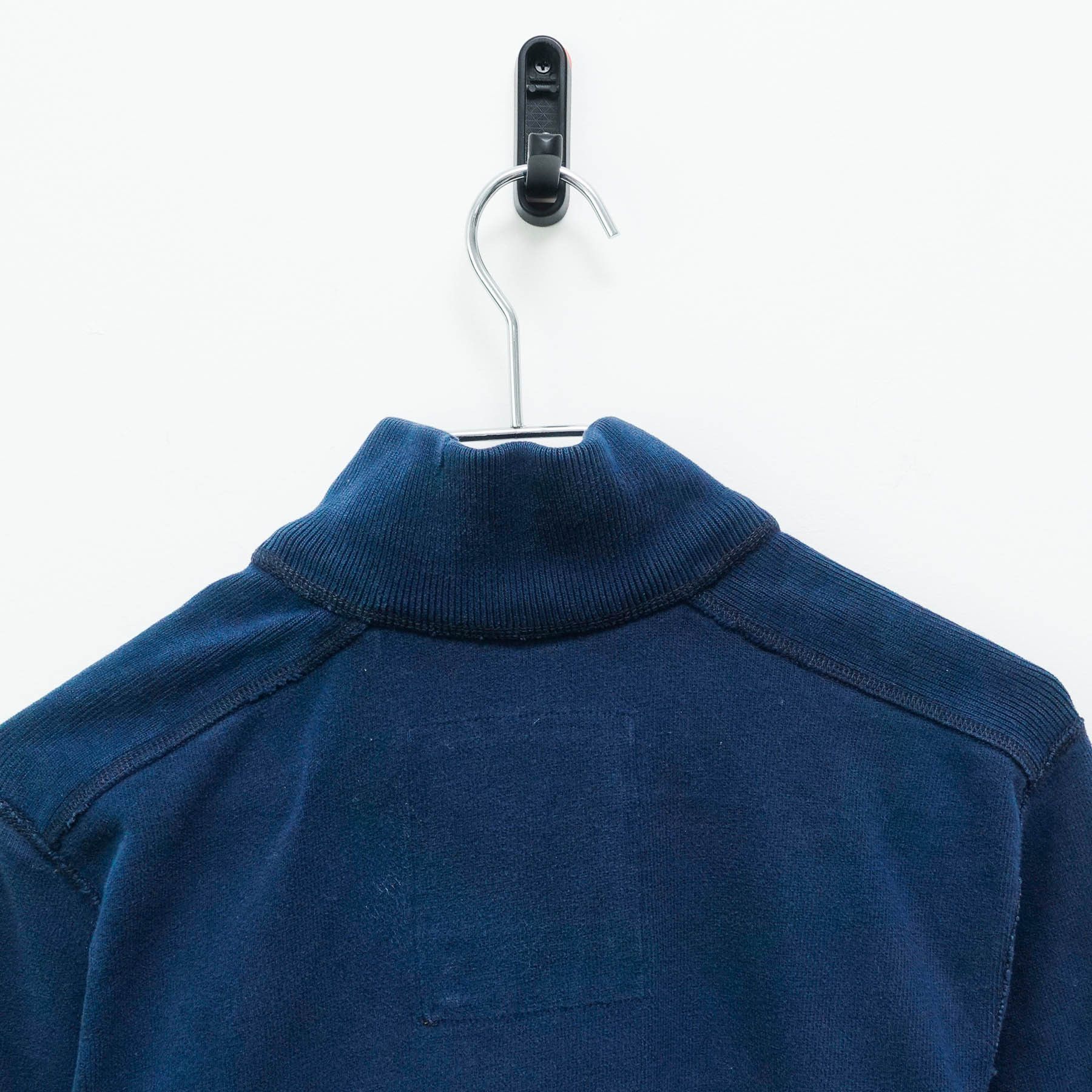 Ruehl No. 925 Ruehl No. 925 Soft Naturally Distressed Collared Sweatshirt Size US M / EU 48-50 / 2 - 7 Thumbnail