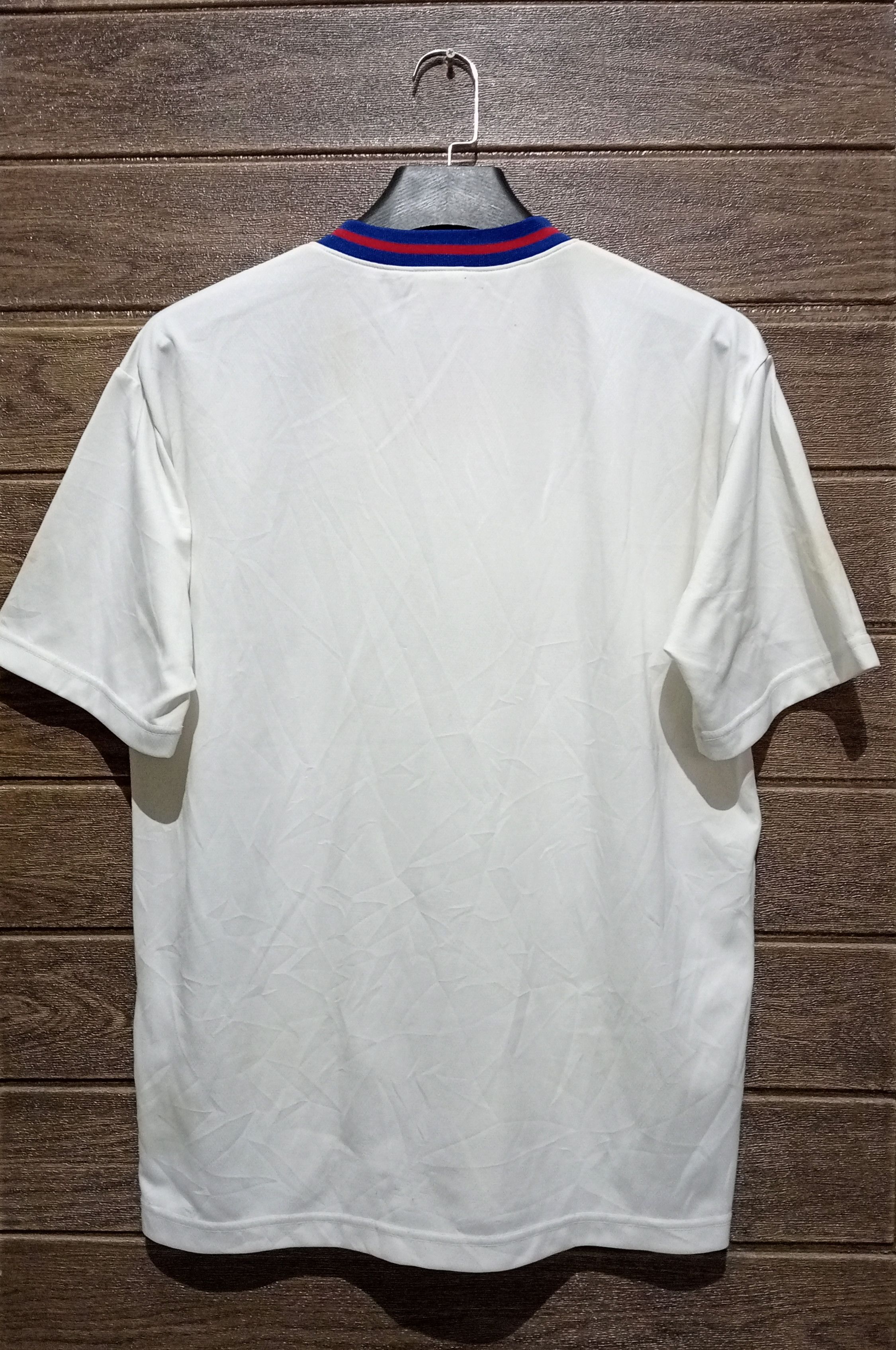 Mizuno Vintage '90s Mizuno Big Logo V-Neck Jersey Size US L / EU 52-54 / 3 - 6 Thumbnail