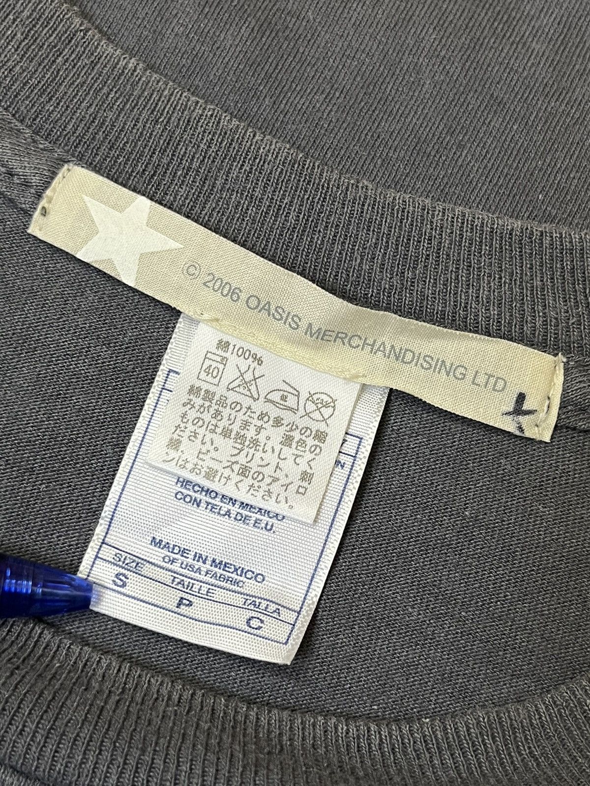 Band Tees VINTAGE Y2K OASIS BAND “MANCHE STAR” 2006 Tee SHIRT Size US XS / EU 42 / 0 - 10 Thumbnail