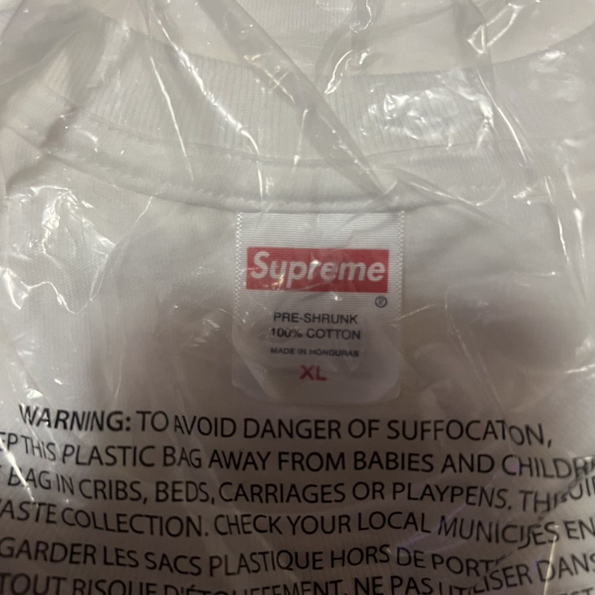 Supreme In Hand Supreme Target Tee White Size: XL Size US XL / EU 56 / 4 - 4 Thumbnail