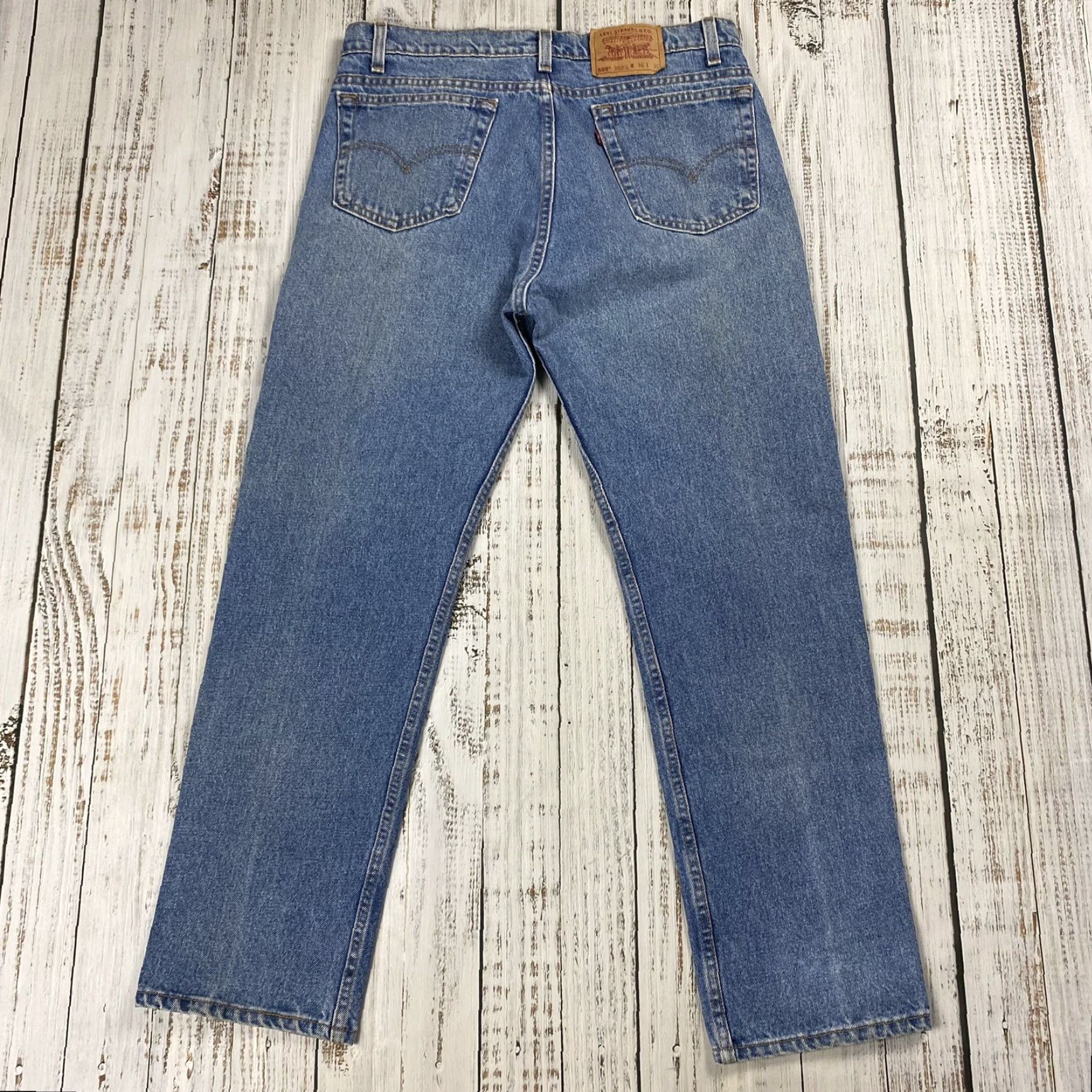 Levi's VINTAGE Levi's 505 Regular Fit Denim Jeans 36X30 Blue Mid Rise Made in USA Mens Size US 36 / EU 52 - 7 Thumbnail