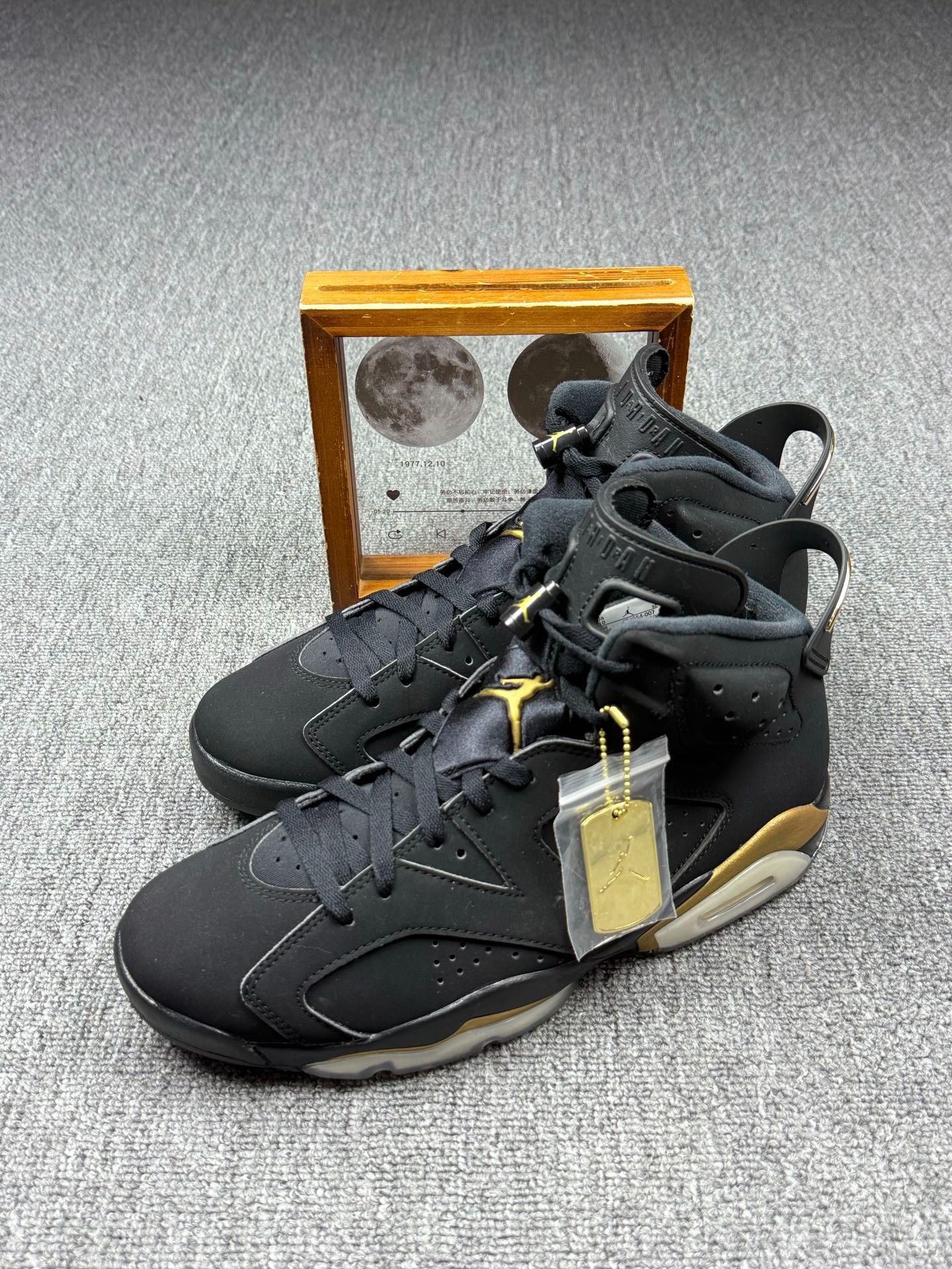 Nike Nike AJ6 Black Lowtop Sneakers 11 Men Size US 11 / EU 44 - 1 Thumbnail