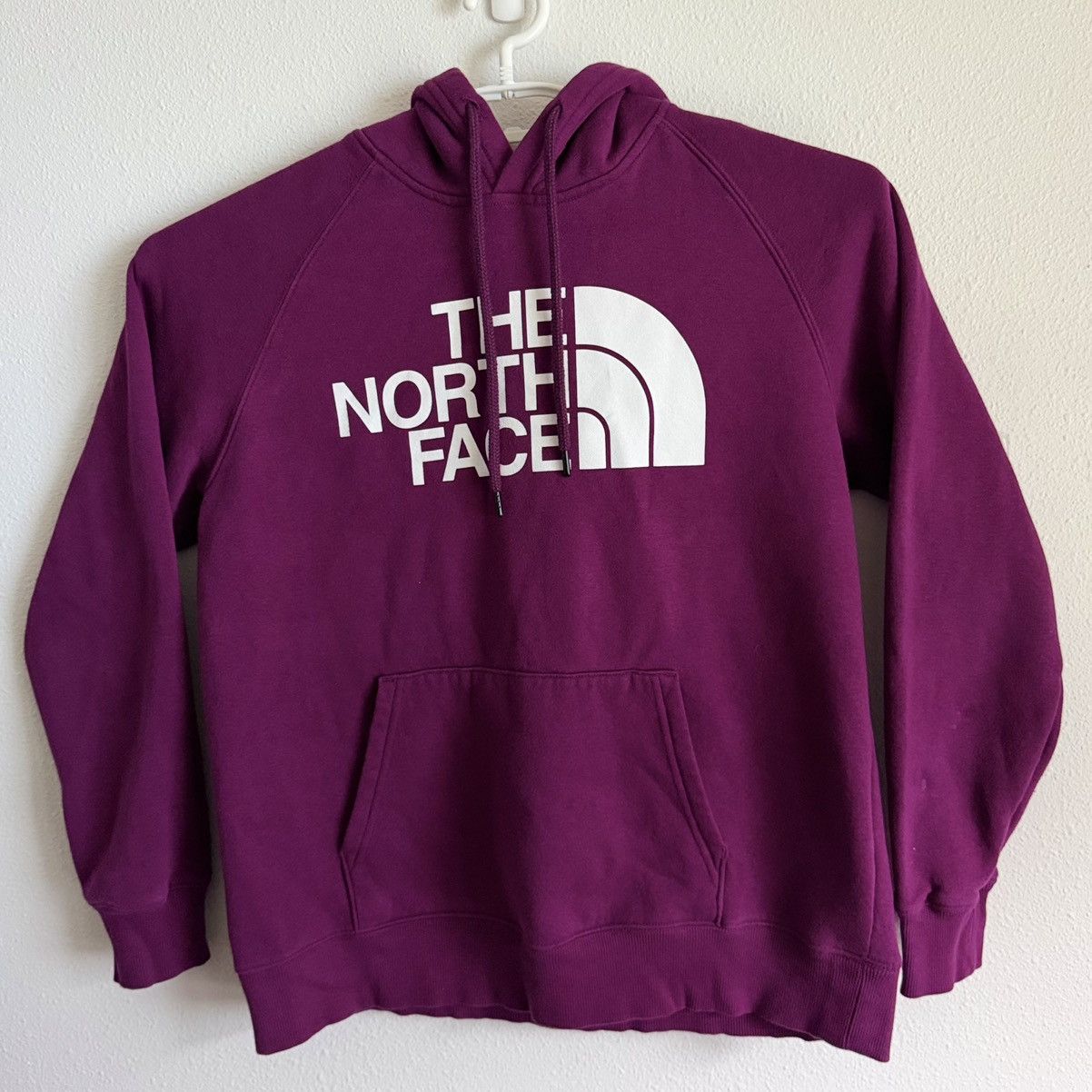 The North Face The North Face Hoodie Womens Medium Purple Fleece Pullover Size M / US 6-8 / IT 42-44 - 2 Thumbnail