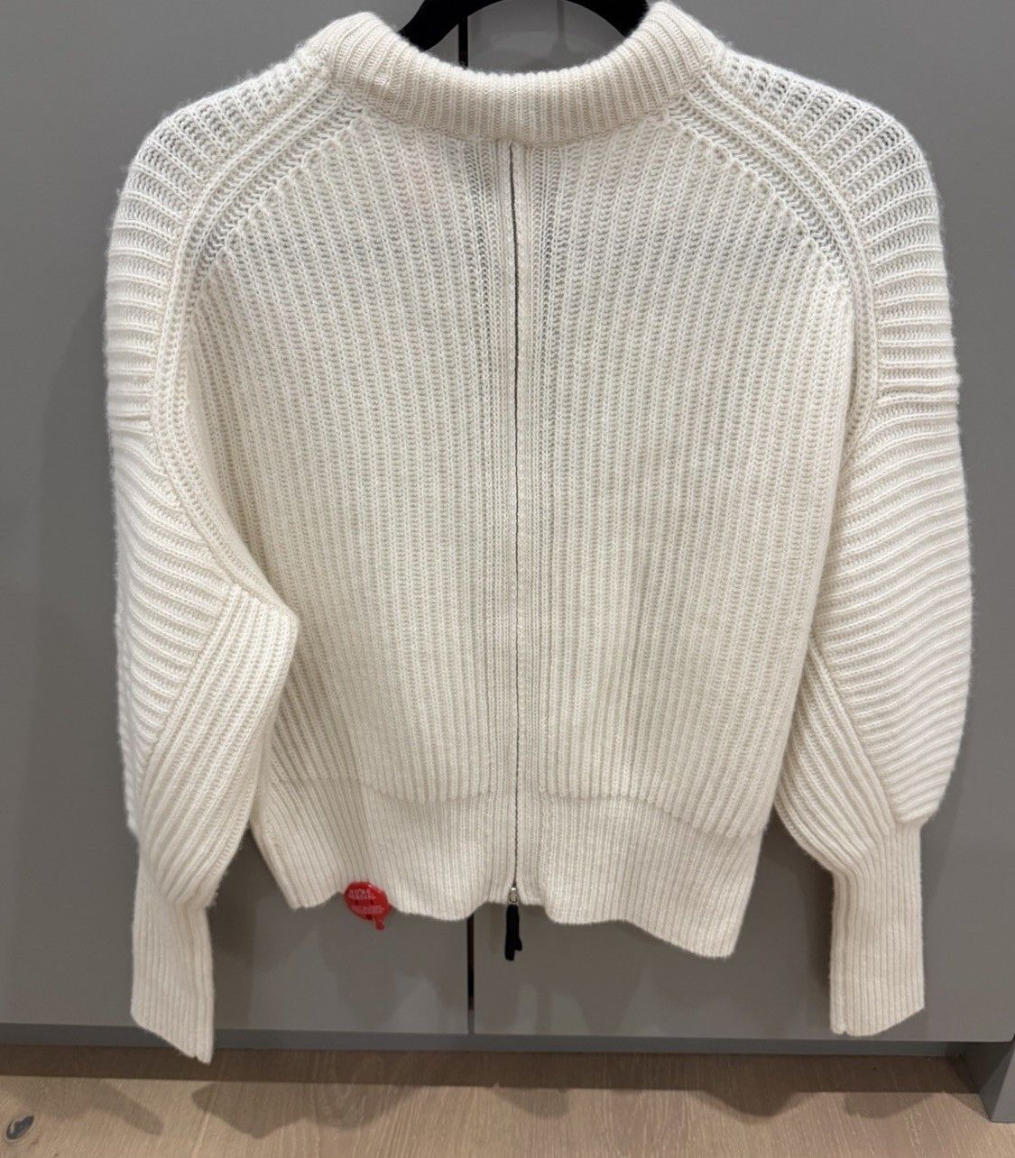 NakedCashmere Naked Cashmere NONAME Chloe Zip Back Cashmere Sweater Ivory Size S / US 4 / IT 40 - 4 Thumbnail
