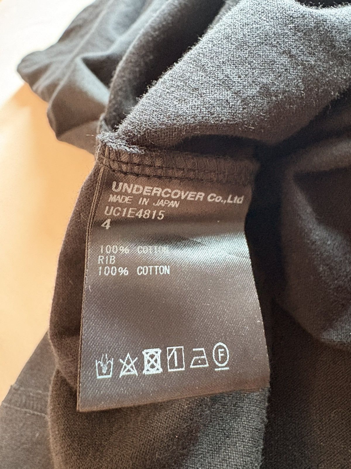 Undercover Black Beaded Pocket Tshirt Size US L / EU 52-54 / 3 - 8 Thumbnail
