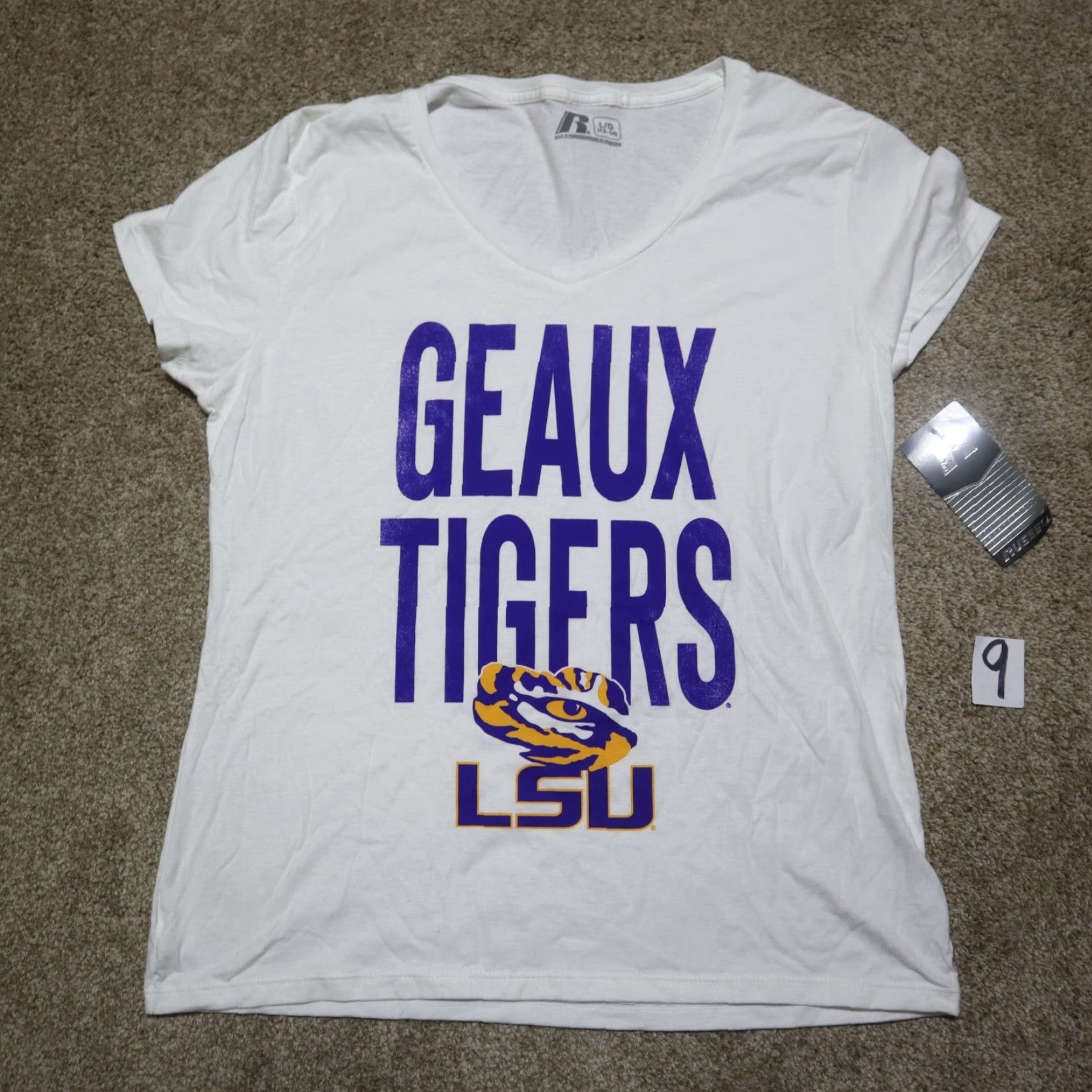 Vintage VINTAGE Russell LSU Shirt Womens L White 90s Football Geaux Tigers LSU University Tee Women L White T-Shirt Mens/Womens Size L / US 10 / IT 46 - 2 Thumbnail