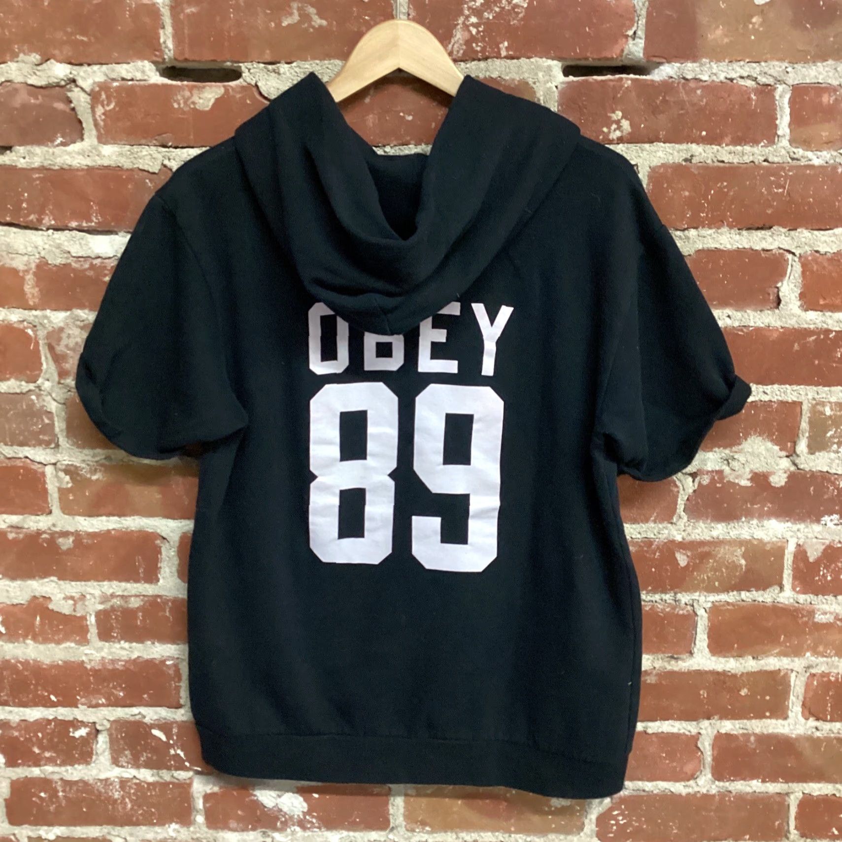 Obey OBEY Mens Black Short Sleeve Hooded Pullover Sweater L Size Pullover Hooded Mens Black Short Sleeve Sweatshirt Size US L / EU 52-54 / 3 - 2 Thumbnail