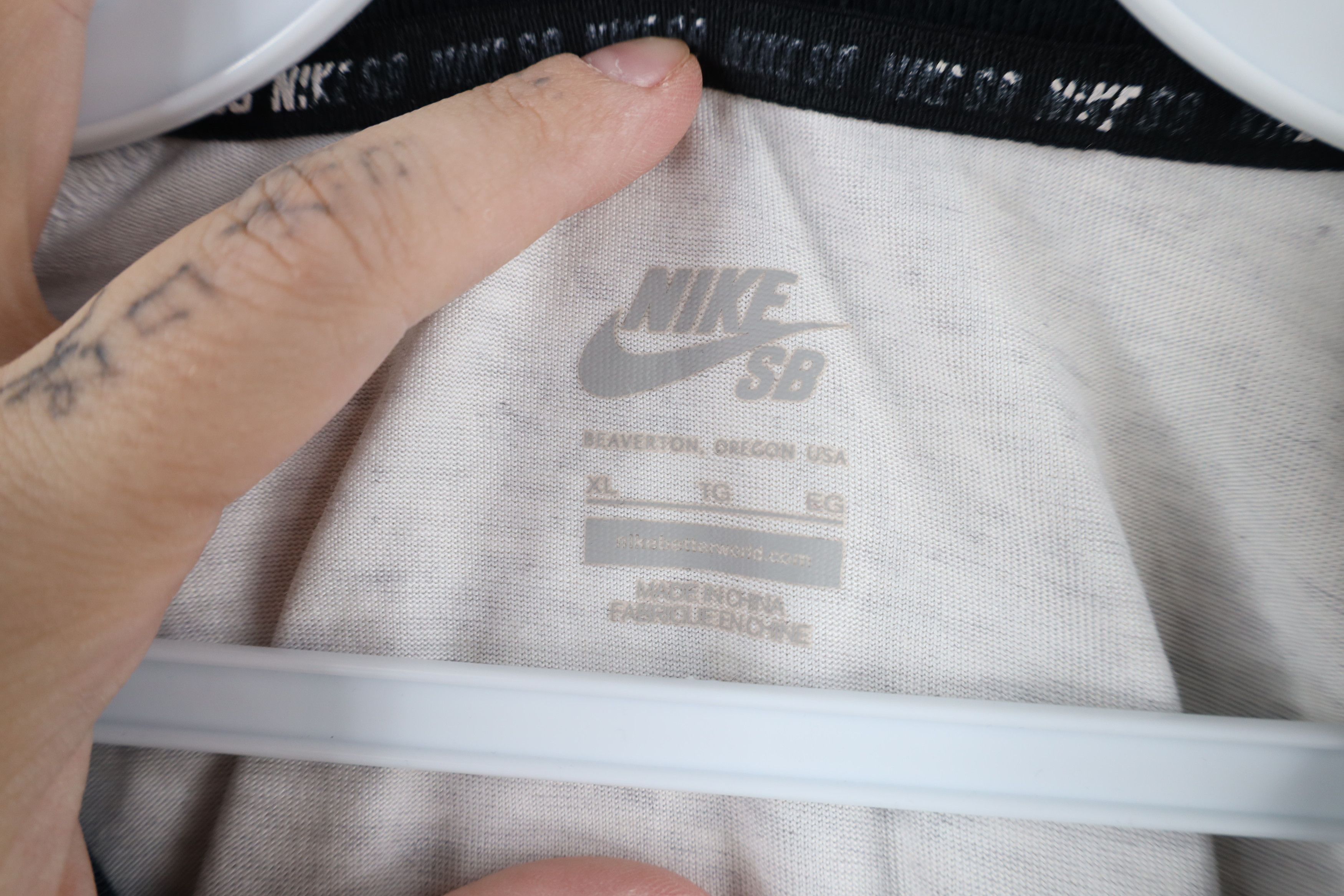 Nike × Vintage Vintage Nike SB Out Short Sleeve Raglan Henley T-Shirt Gray Size US XL / EU 56 / 4 - 7 Thumbnail