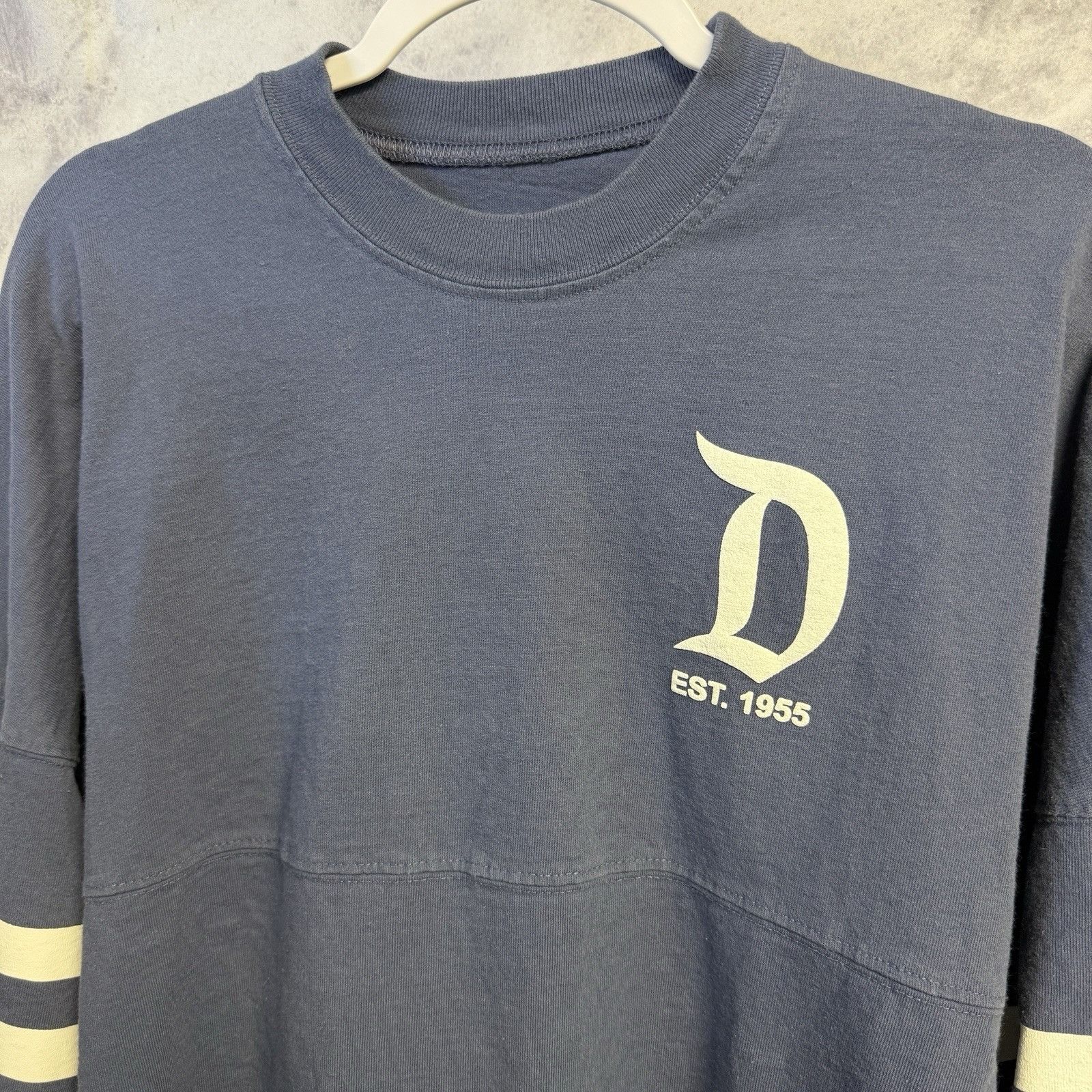 Disney Disneyland Resort Spirit Jersey Adult Small 22x27 Blue Disn Size US S / EU 44-46 / 1 - 3 Thumbnail
