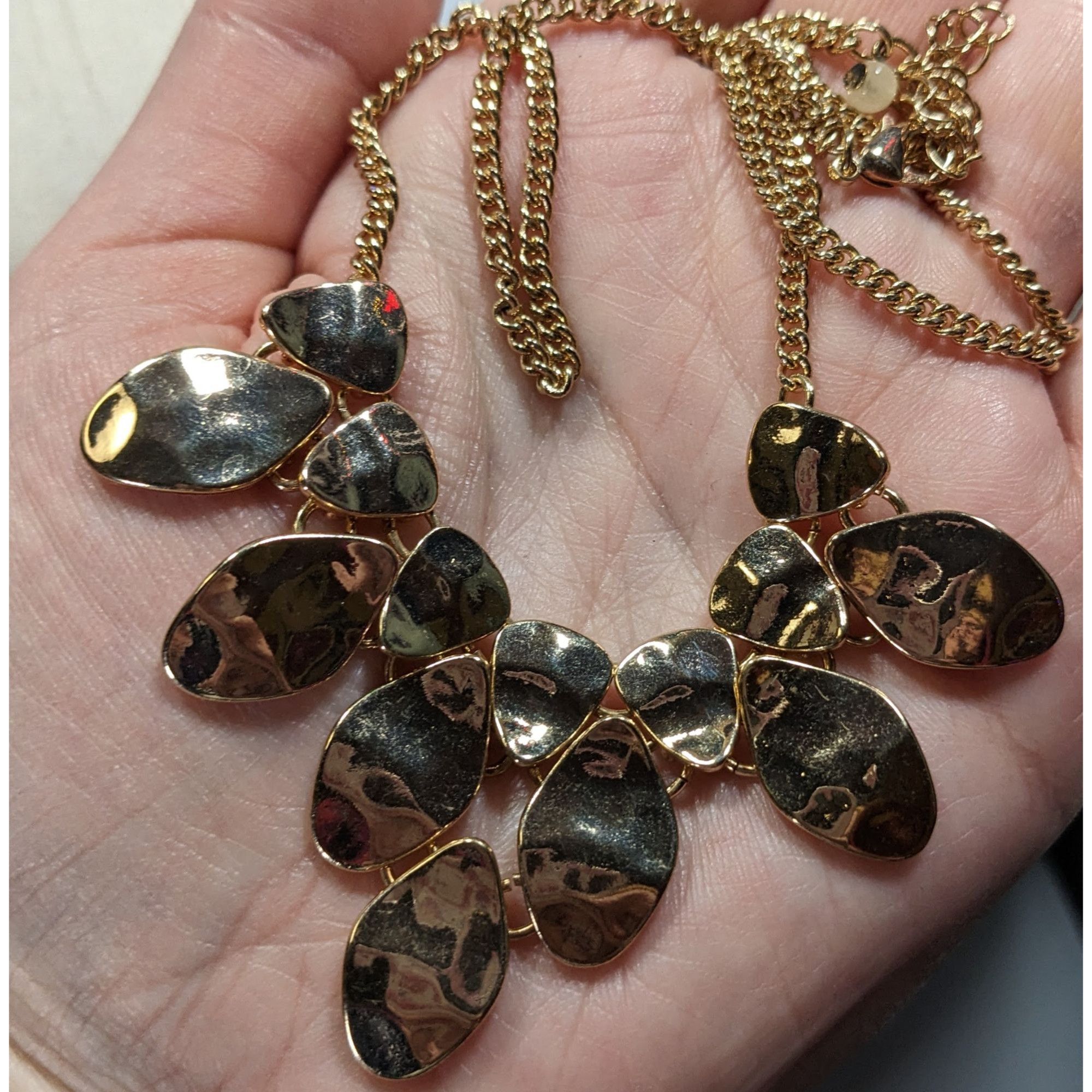 Other Waterfall Bib Necklace Gold Tone With Hammered Metal Teardro Size ONE SIZE - 3 Thumbnail