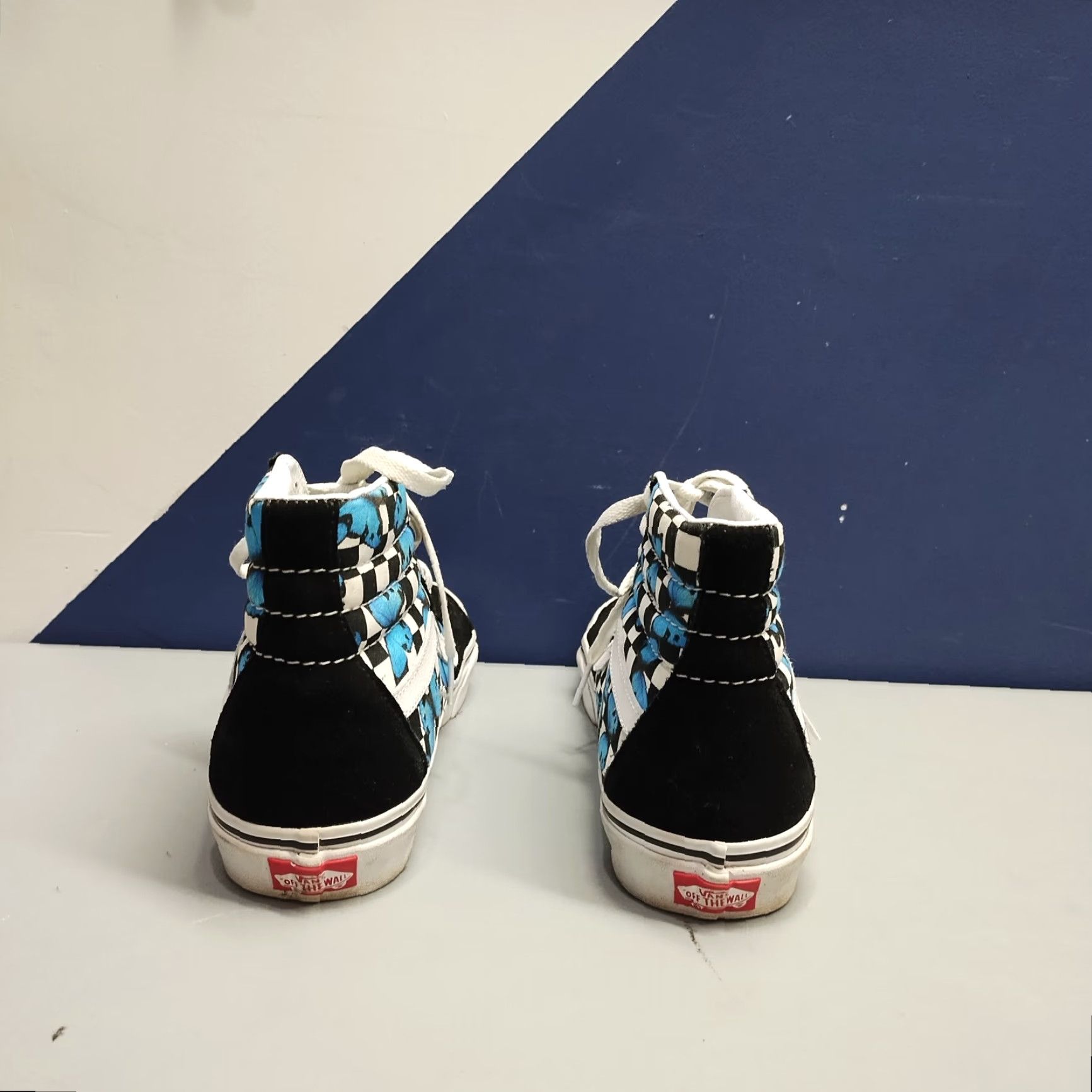 Vans Vans High Top Athletic Sneakers Unisex Size 8.5 Multi Butterfly Printed Round Toe Mens Size US M / EU 48-50 / 2 - 4 Thumbnail