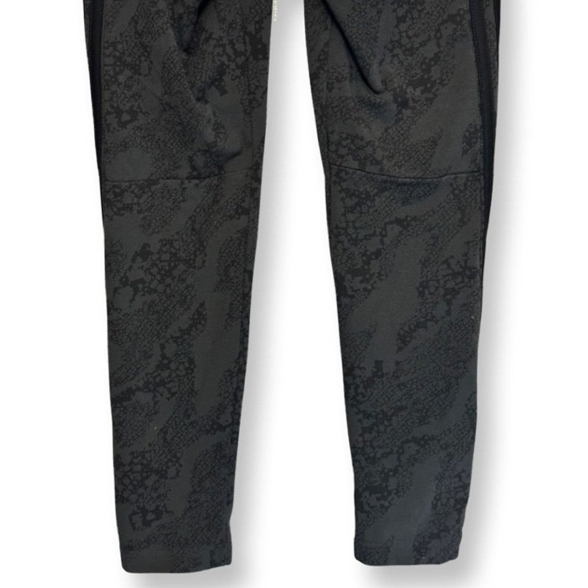 Adidas Adidas Track Pants Abstract Iconic 3-Stripes Gray Black S Size 26" / US 2 / IT 38 - 6 Thumbnail