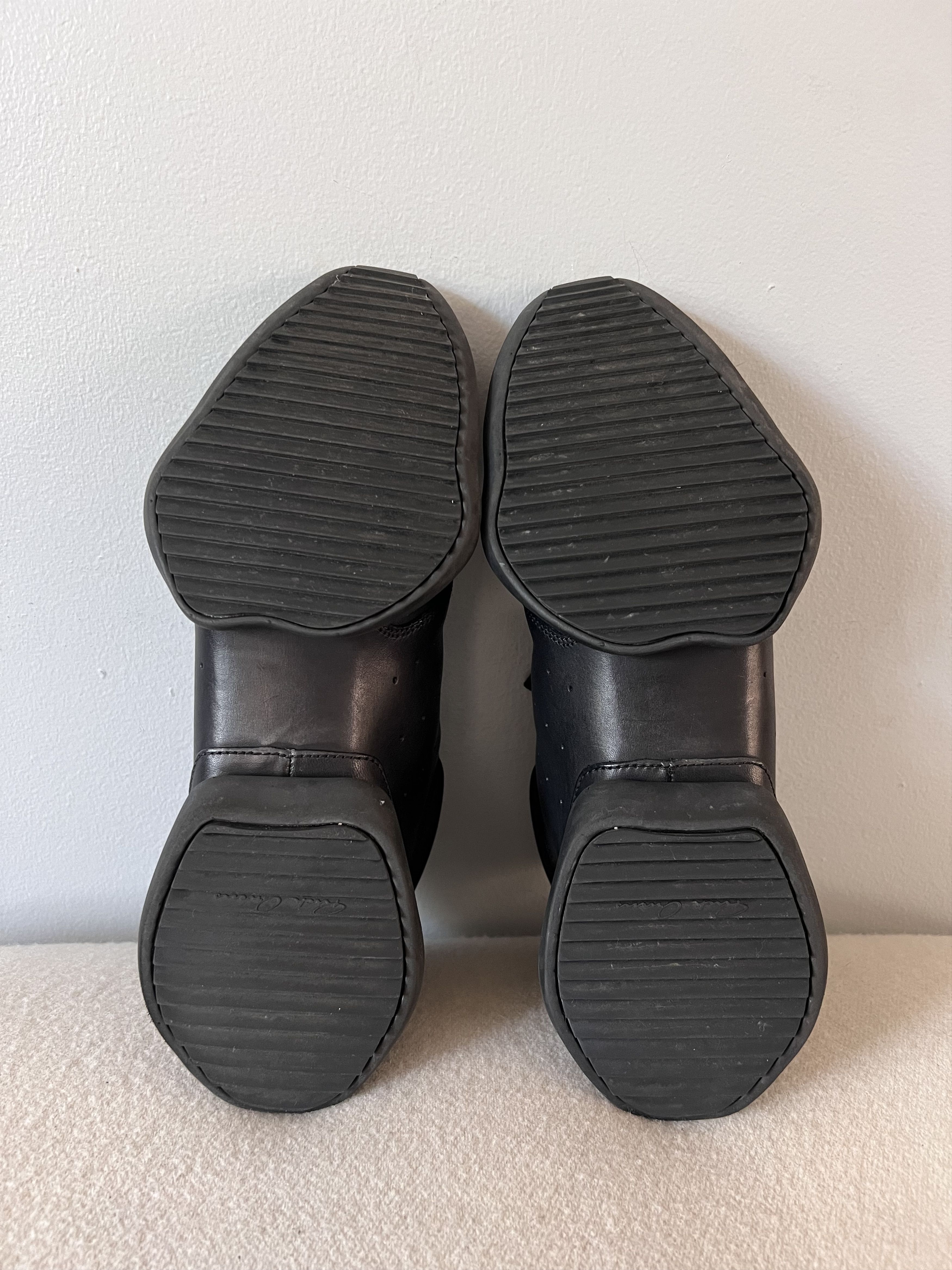 Adidas × Rick Owens Rick Owens Adidas RO Runner in Black Leather Size US 7.5 / EU 40-41 - 7 Thumbnail