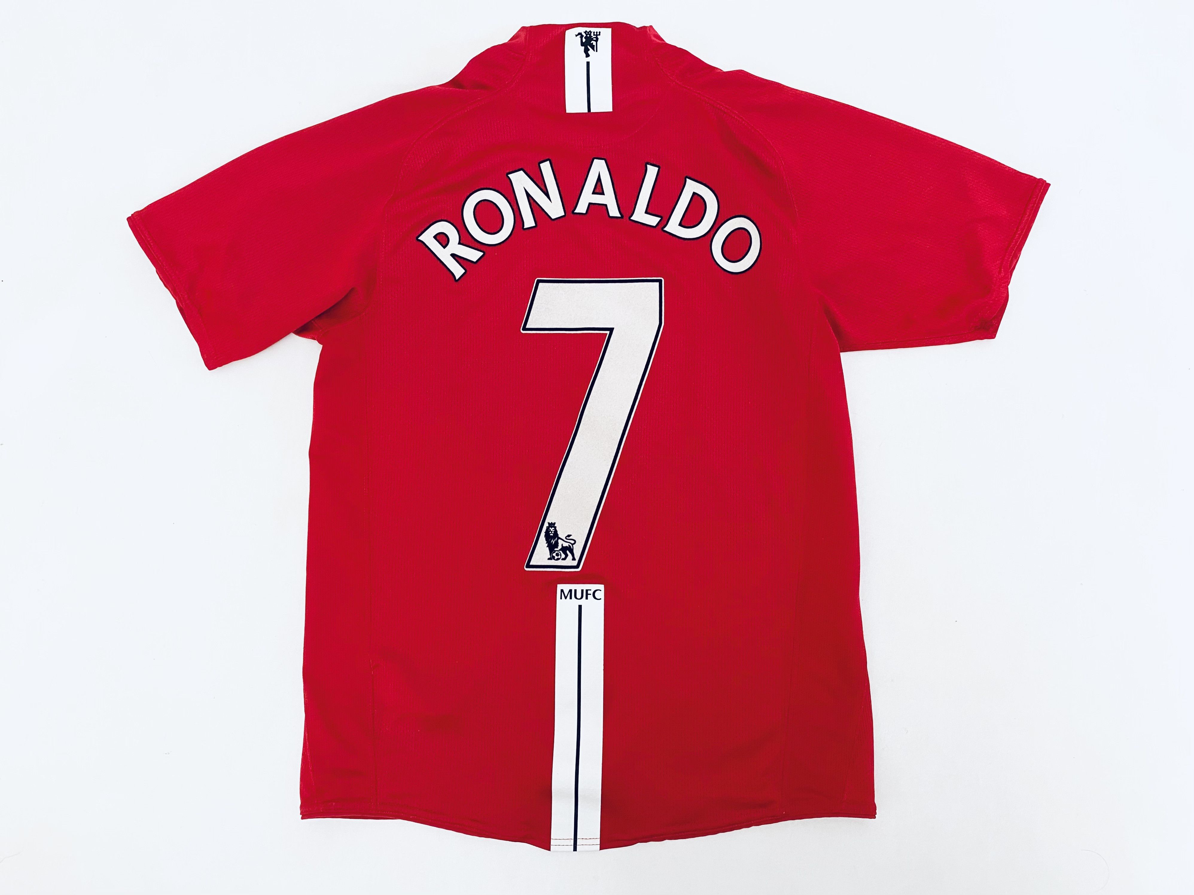 Nike Manchester United *Ronaldo* League Home Jersey 2007 / 2009 Size US S / EU 44-46 / 1 - 3 Thumbnail