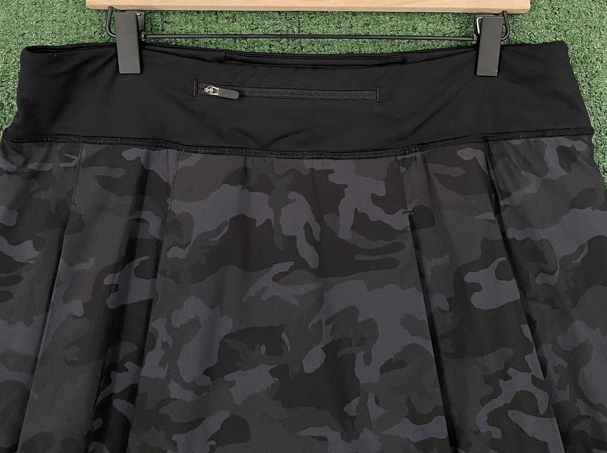 Lululemon Lululemon Pace Rival Black Grey Camo Skirt built In Shorts Size 32" / US 10 / IT 46 - 6 Thumbnail