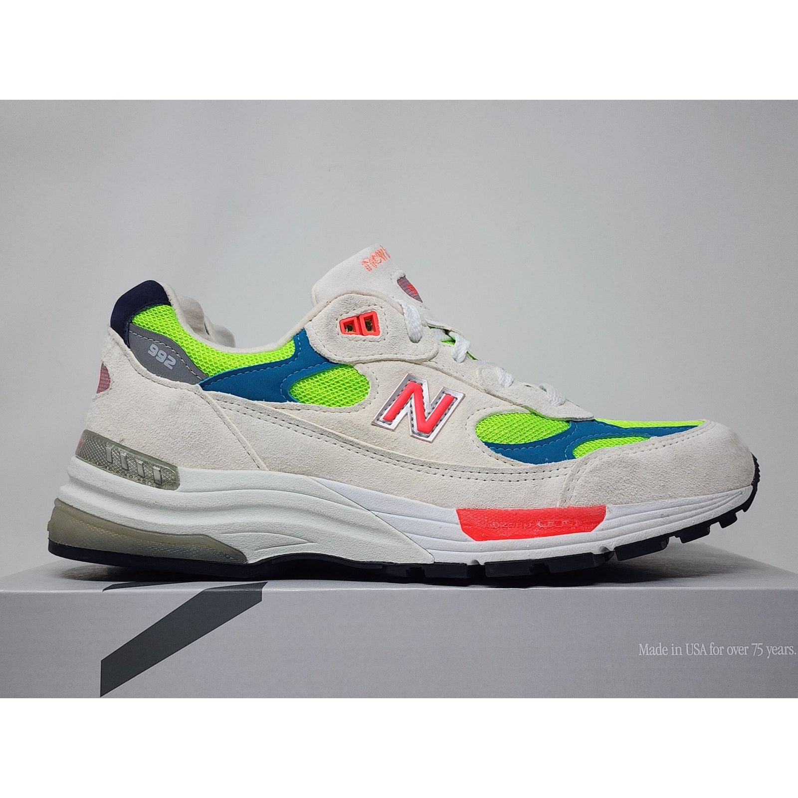 New Balance 992 WHITE NEON M992DA Size 8 WORN