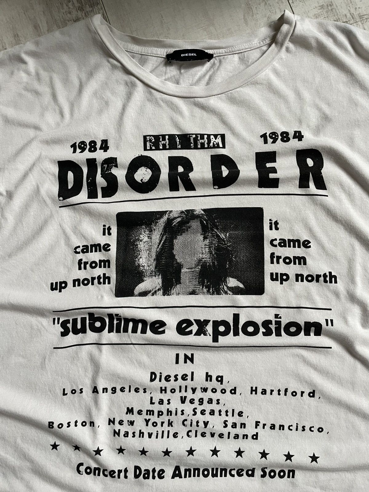 Diesel × Japanese Brand Diesel Disorder T-Shirt “SUBLIME EXPLOSION” Very Rare Y2K Size L / US 10 / IT 46 - 3 Thumbnail