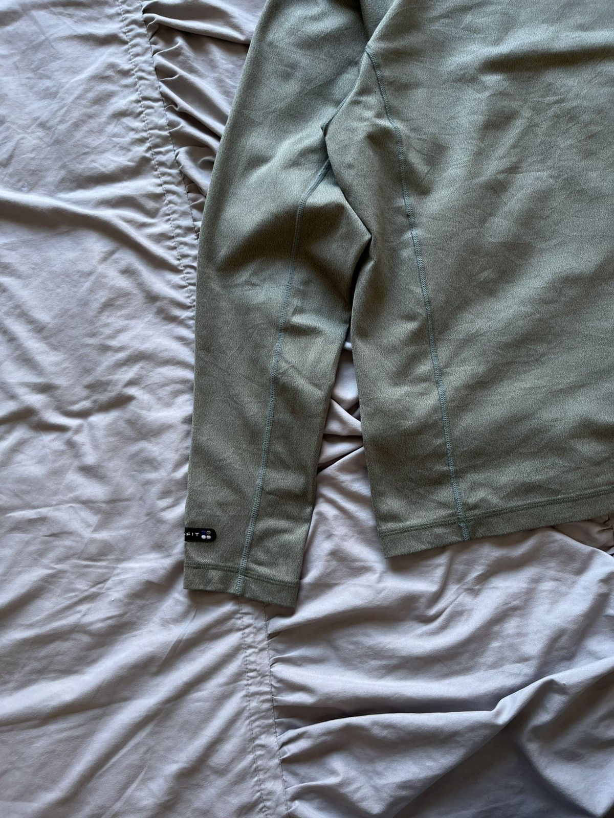 Nike ACG Rare Vintage Nike ACG Base Layer 2000s Tactical Archive Size US L / EU 52-54 / 3 - 12 Thumbnail