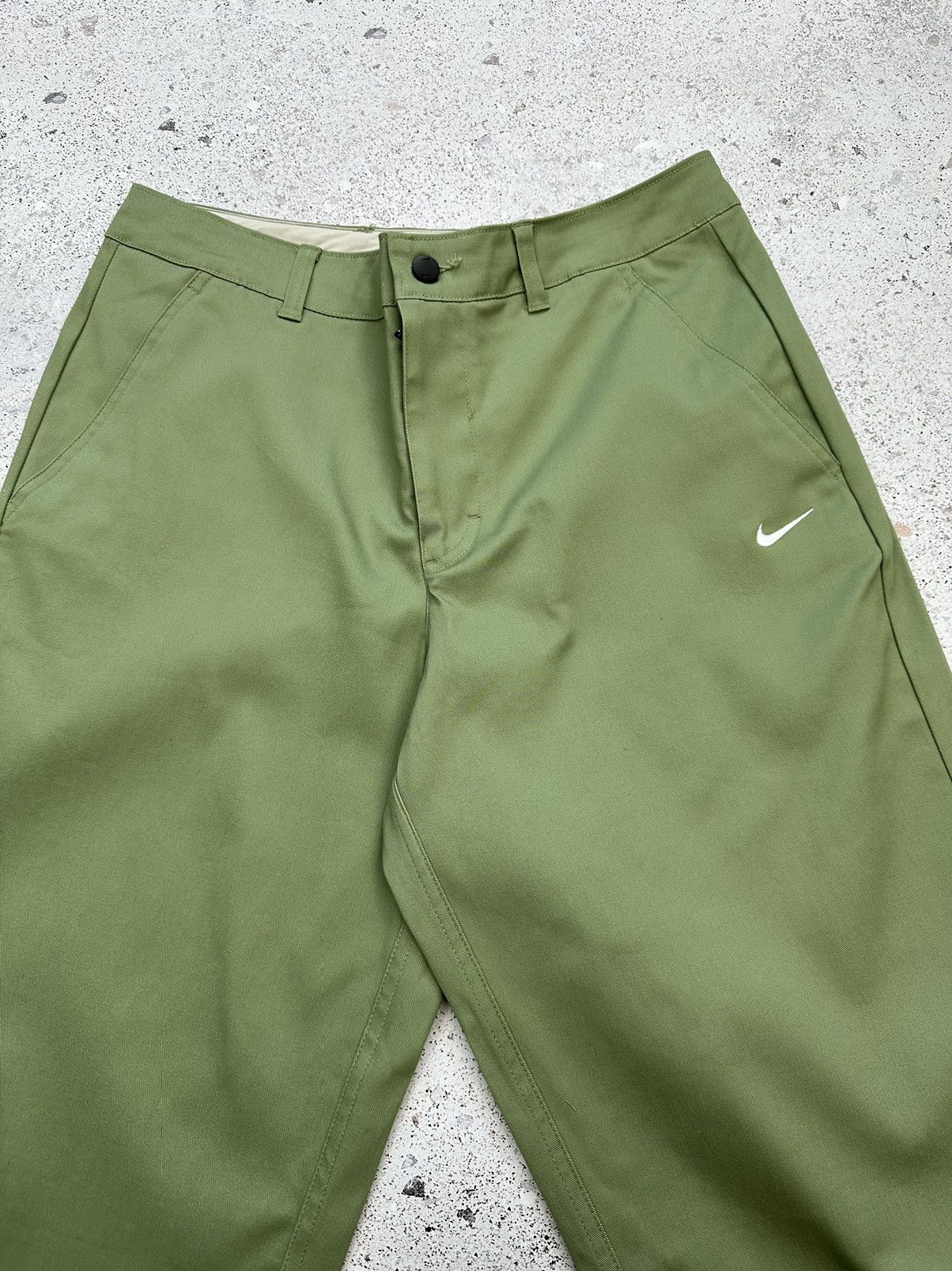 Other Nike Life El Chino Pants Oil Green Men 32 M size Size US 32 / EU 48 - 6 Thumbnail