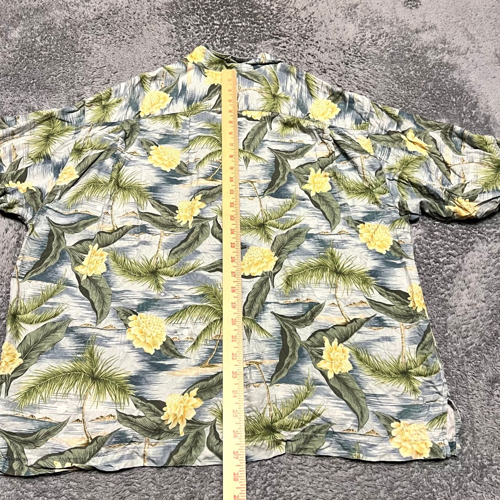 Tommy Bahama Tommy Bahama Camp Shirt Mens Large Blue Green Hawaiian Floral Silk Short Sleeve Size US L / EU 52-54 / 3 - 6 Thumbnail