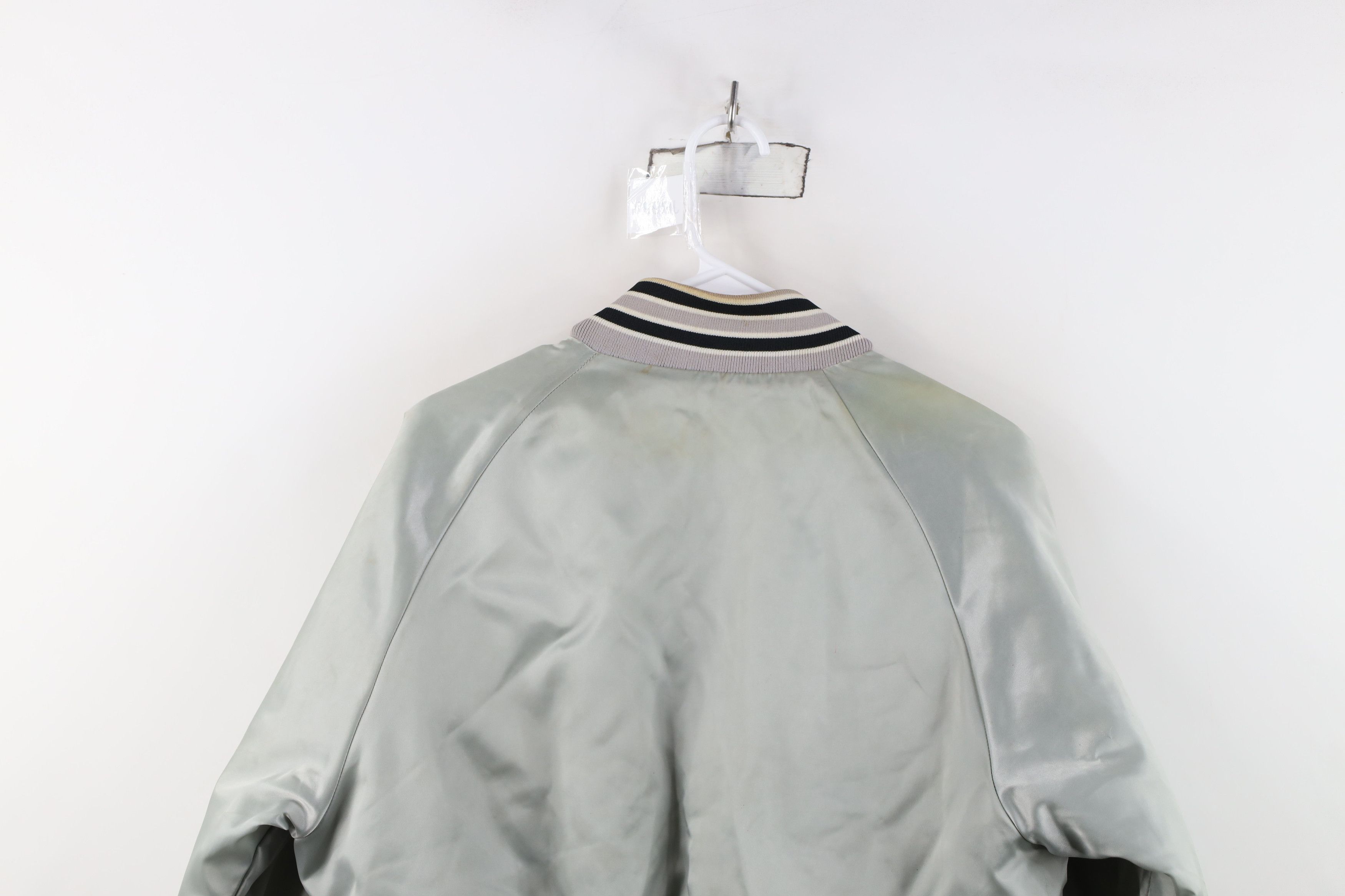 Vintage Vintage 80s General Motors GM Bomber Jacket Silver USA Size US M / EU 48-50 / 2 - 14 Thumbnail
