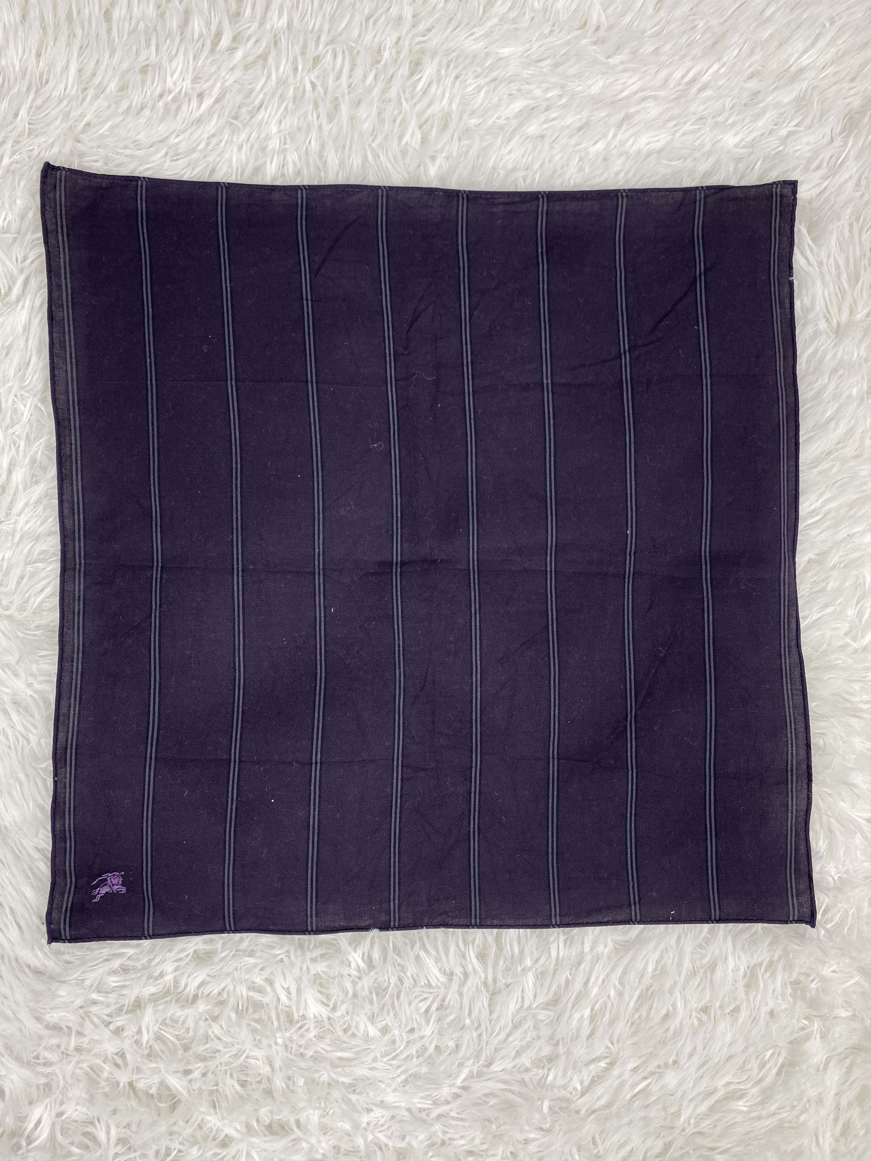 Burberry × Vintage Vintage Burberry Handkerchief Neckerchief PH0184 Size ONE SIZE - 5 Thumbnail