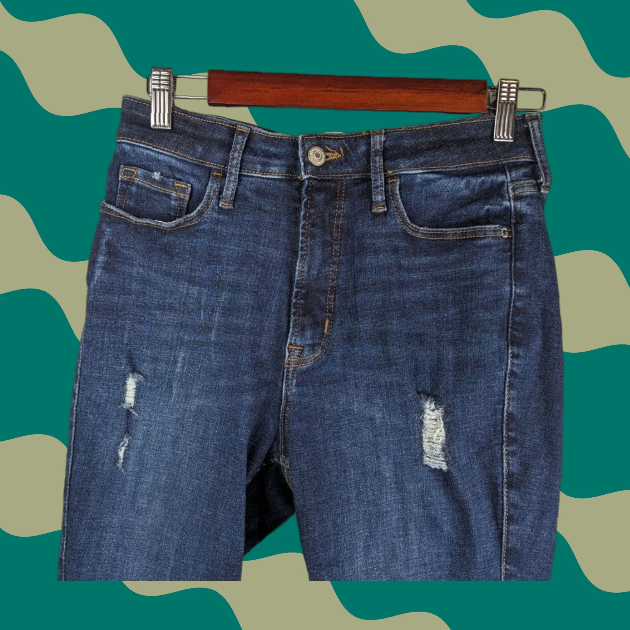 Old Navy Old Navy Jeans Skinny Rockstar 360 Stretch Extra High-Rise Distressed Sz 4 Blue Denim Womens Jeans Size 27" / US 4 / IT 40 - 1 Thumbnail
