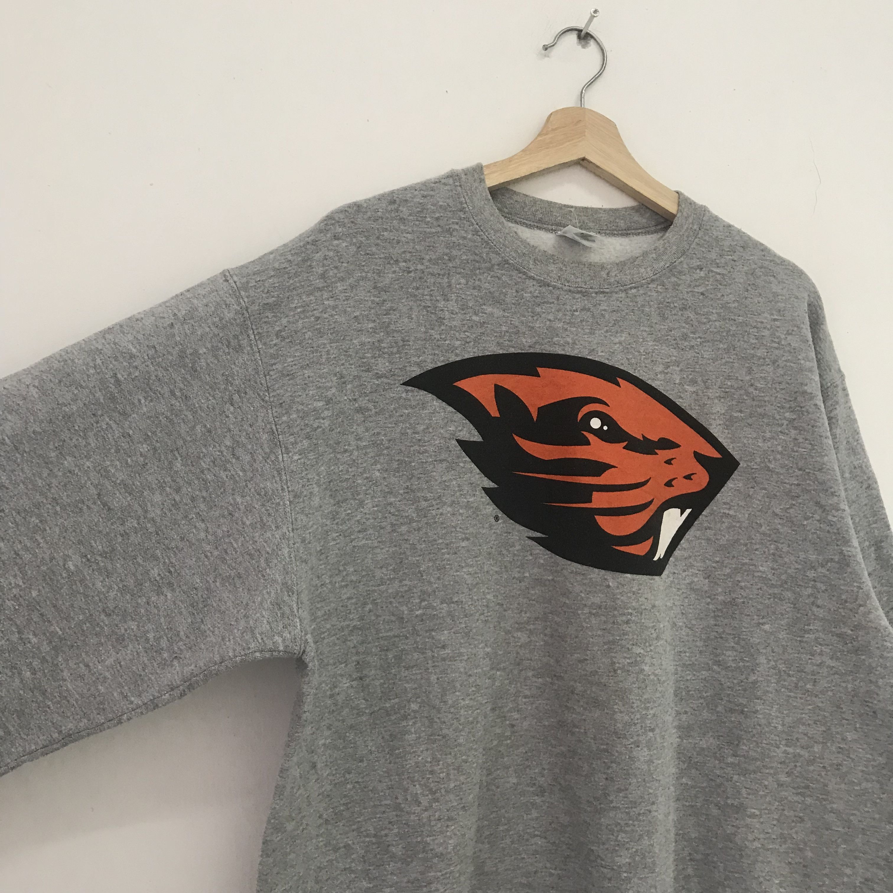 NCAA Vintage Oregon State University Gray Sweatshirt Large - 320 Size US L / EU 52-54 / 3 - 4 Thumbnail