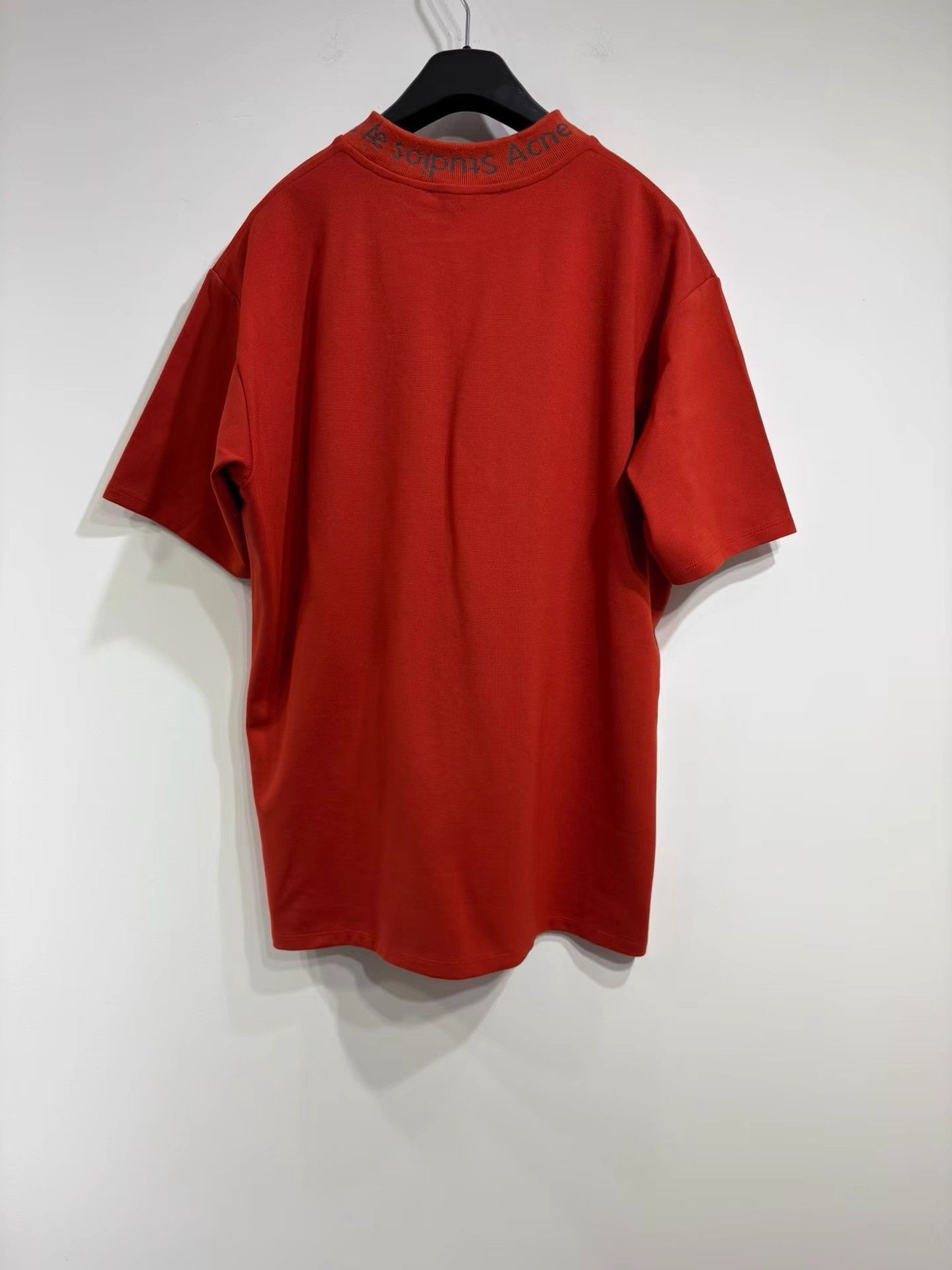 Acne Studios Acne Studios Men's Red Short Sleeve T-shirt K29 Size US S / EU 44-46 / 1 - 2 Thumbnail