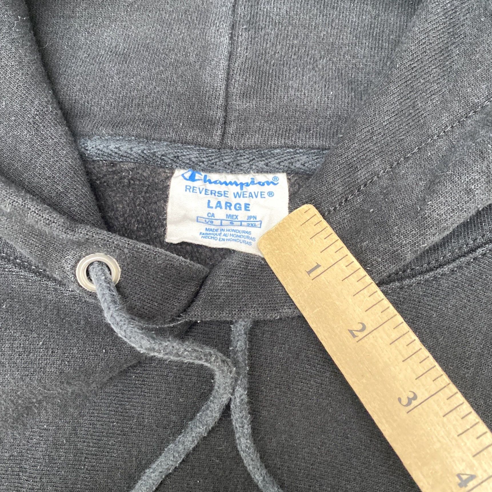 Champion VTG Champion Hoodie LARGE Reverse Weave Logo Embroidery Black Mens L Distressed Pullover Size US L / EU 52-54 / 3 - 5 Thumbnail