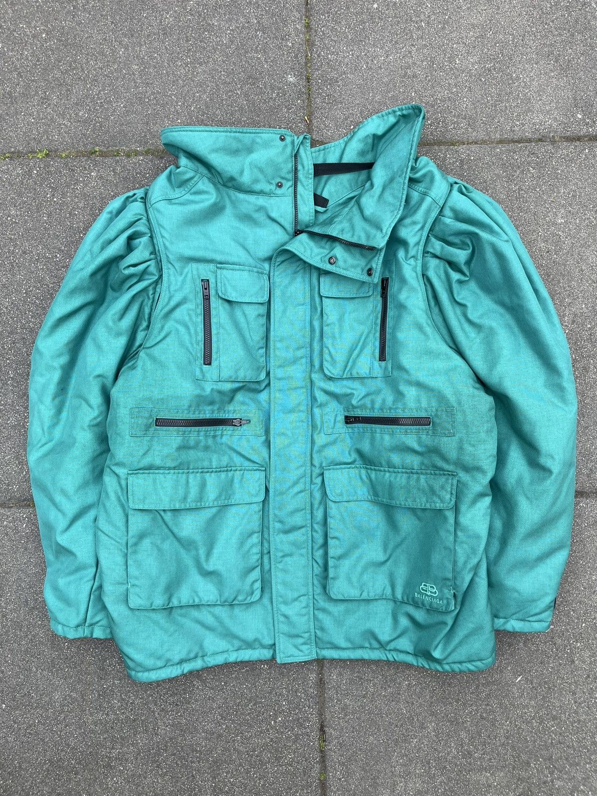 Balenciaga Balenciaga aw19 runway sample off shoulder swing cargo parka Size US XL / EU 56 / 4 - 1 Thumbnail