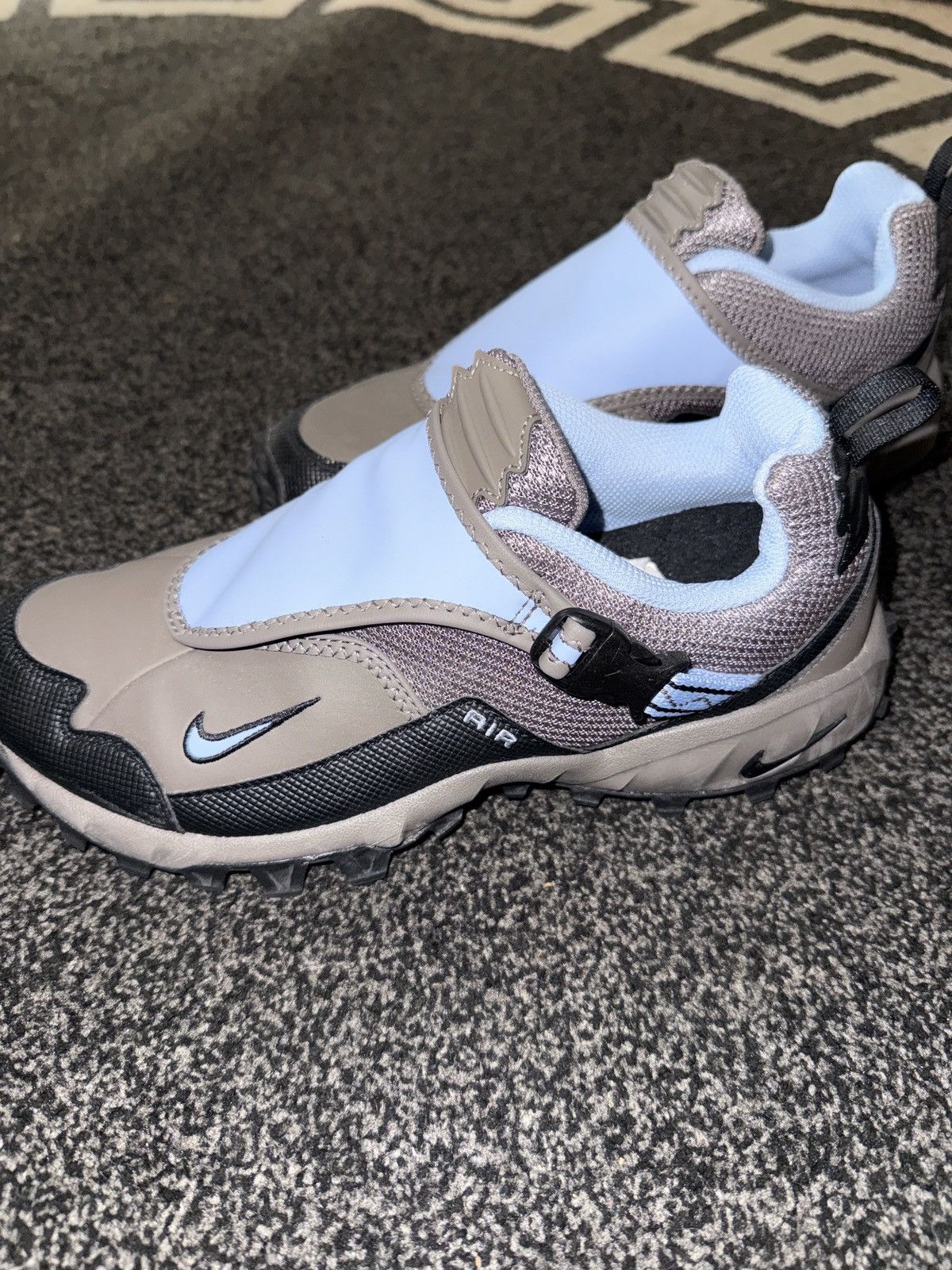 Nike ACG Nike ACG sneakers Size US 7 / EU 40 - 2 Thumbnail
