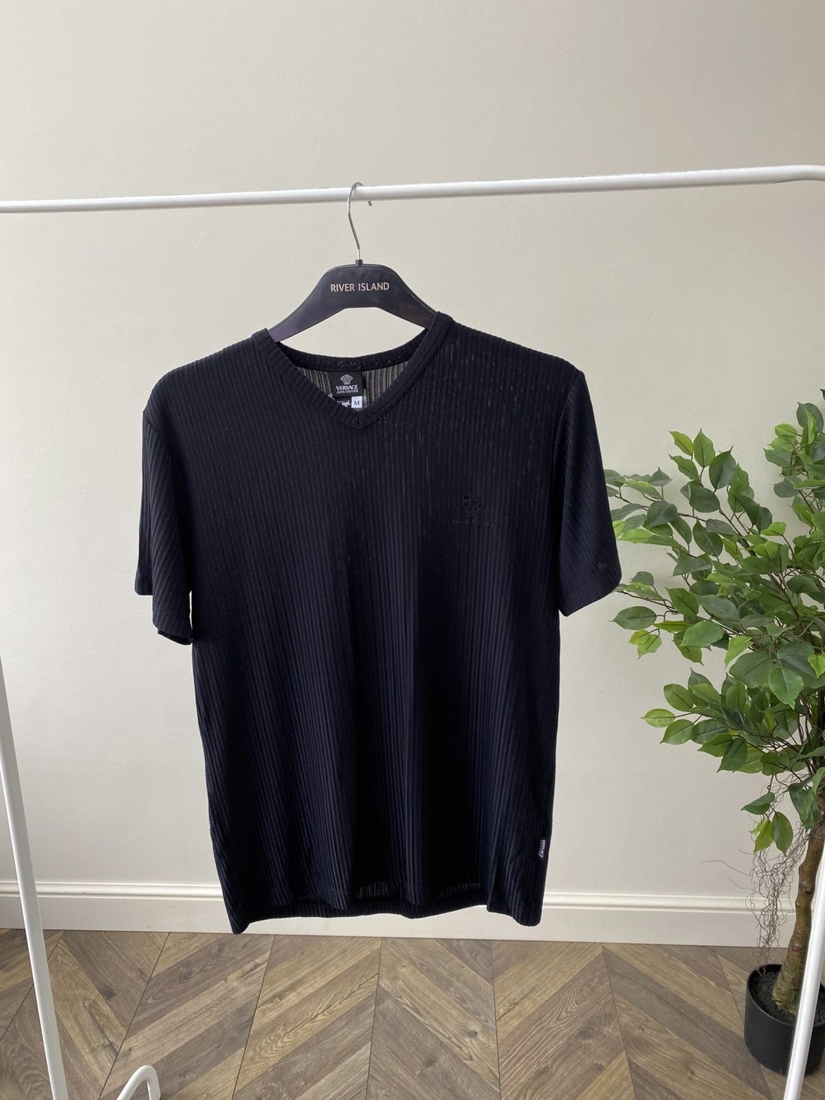 Designer × Versace × Vintage Vintage Versace Jeans Couture Black T Shirt Size US M / EU 48-50 / 2 - 4 Thumbnail