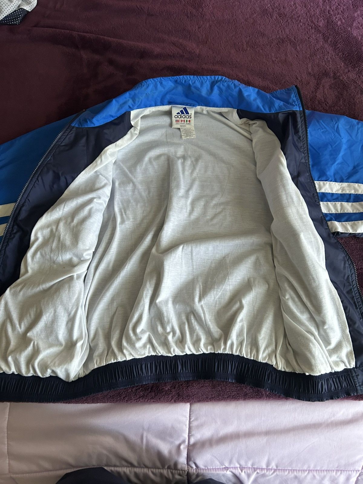 Adidas Vintage 90s Adidas Nylon Track Jacket S (Fits M) Blue Retro Size US S / EU 44-46 / 1 - 6 Thumbnail