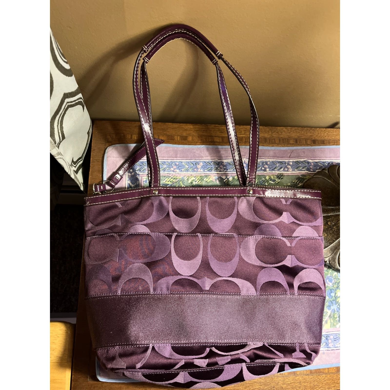 Coach VINTAGE Coach 1941 Leather Trim Canvas Shoulder Bag Women Medium Purple Signature Stripe Zip-Closure Size ONE SIZE - 3 Thumbnail
