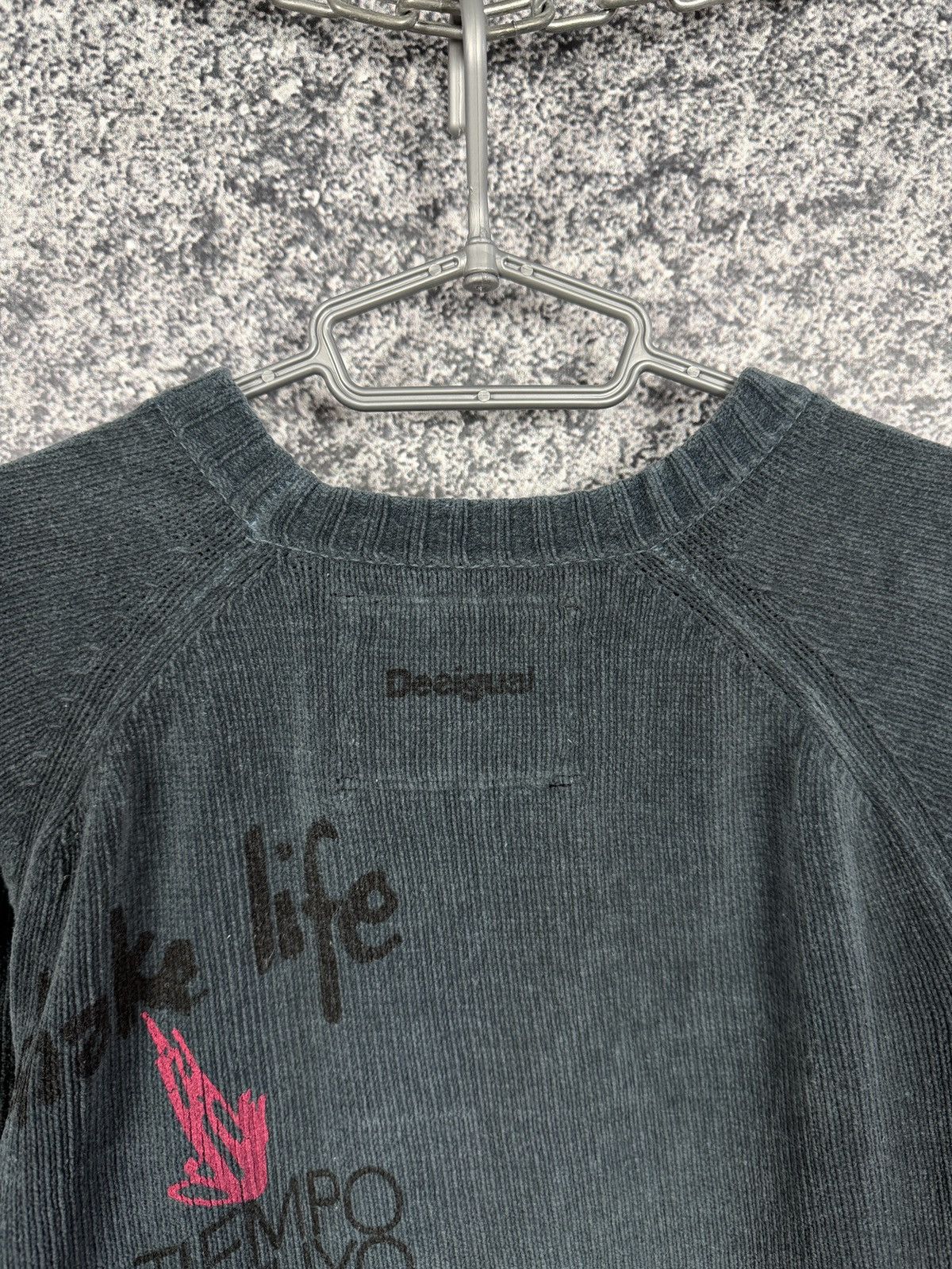 Desigual Desigual Graffiti Print Sweatshirt Gradient Streetwear Sz L Size US L / EU 52-54 / 3 - 15 Thumbnail