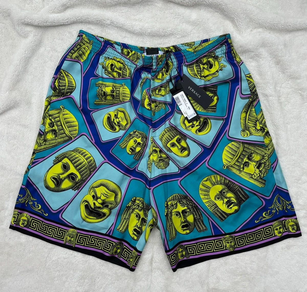 Versace Versace Blue/Green/Purple ‘Le Maschere’ Silk Shorts Size US 34 / EU 50 - 1 Thumbnail