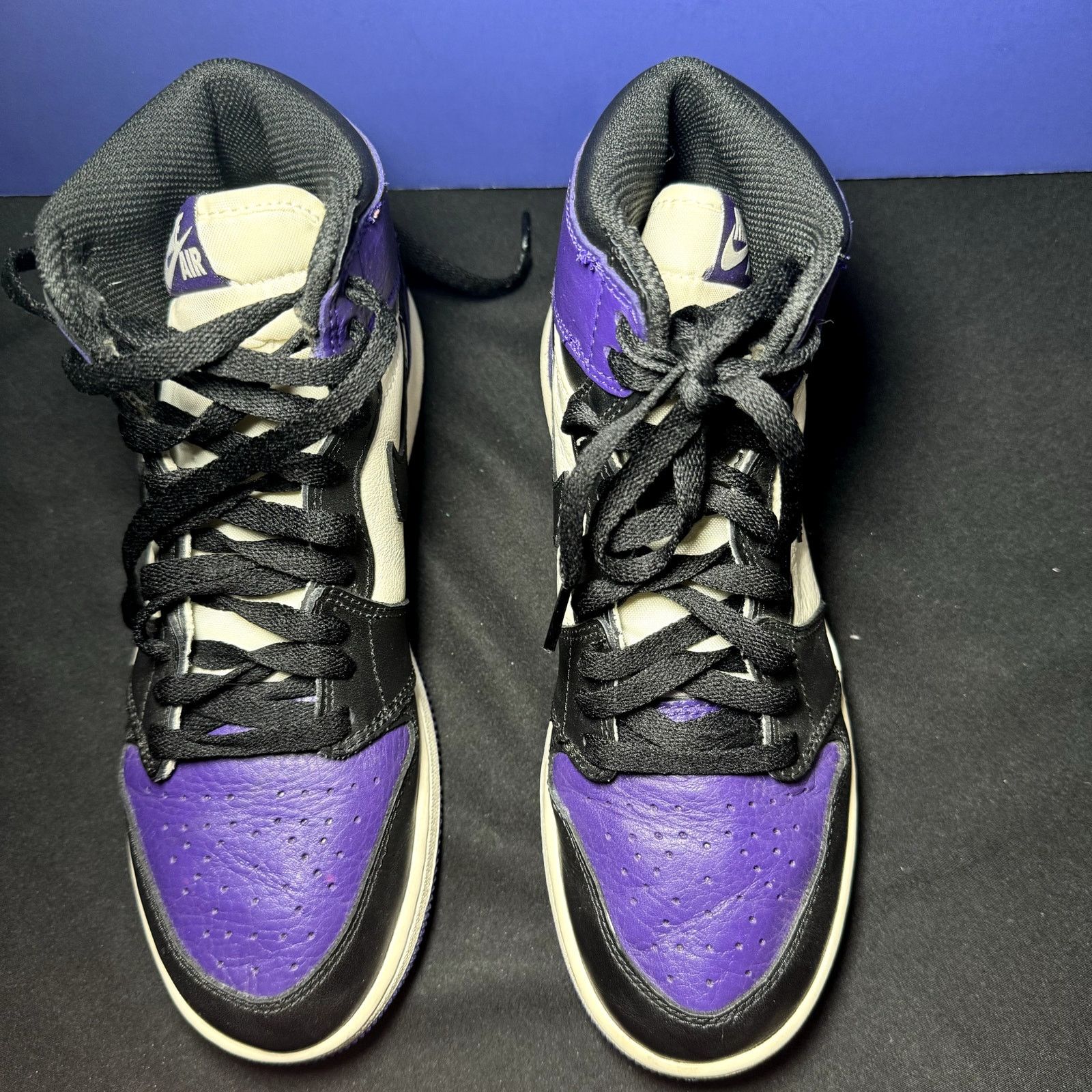 Jordan Brand × Nike Size 6.5 - Nike Air Jordan 1 Retro High OG GS Court Purple Size US 6.5 / EU 39-40 - 4 Thumbnail