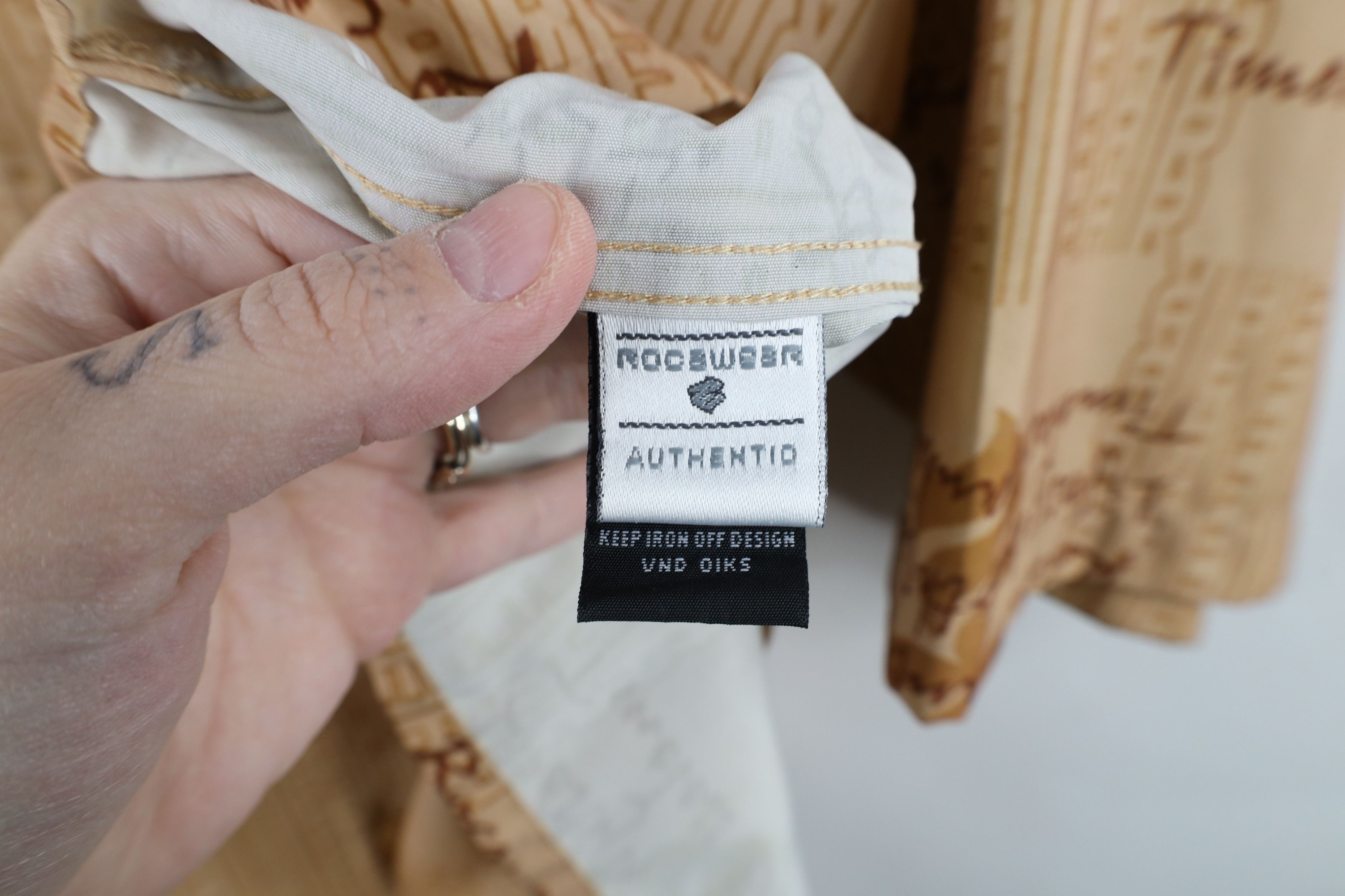 Rocawear × Vintage Vintage 90s Y2K Rocawear Hip Hop All Over Print Button Shirt Size US XXL / EU 58 / 5 - 10 Thumbnail