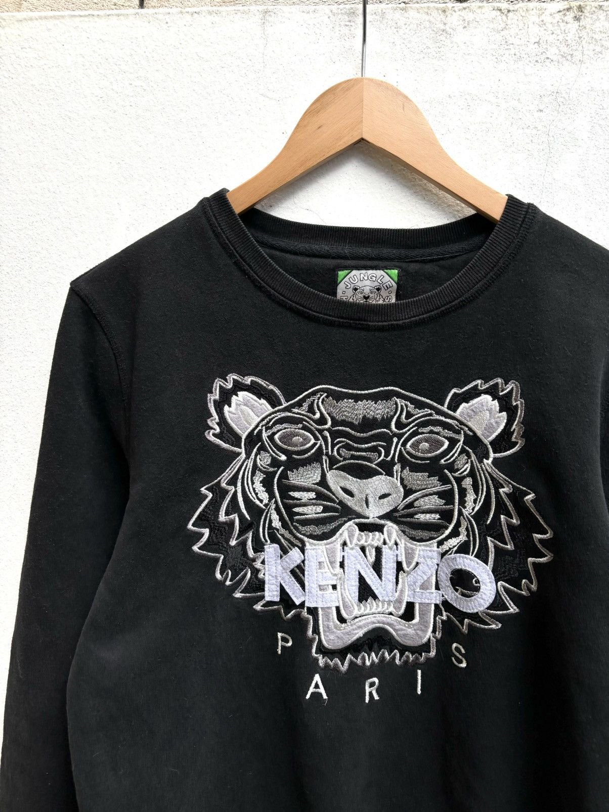 Kenzo Faded KENZO PARIS Sweatshirt Cropped Size US S / EU 44-46 / 1 - 1 Thumbnail