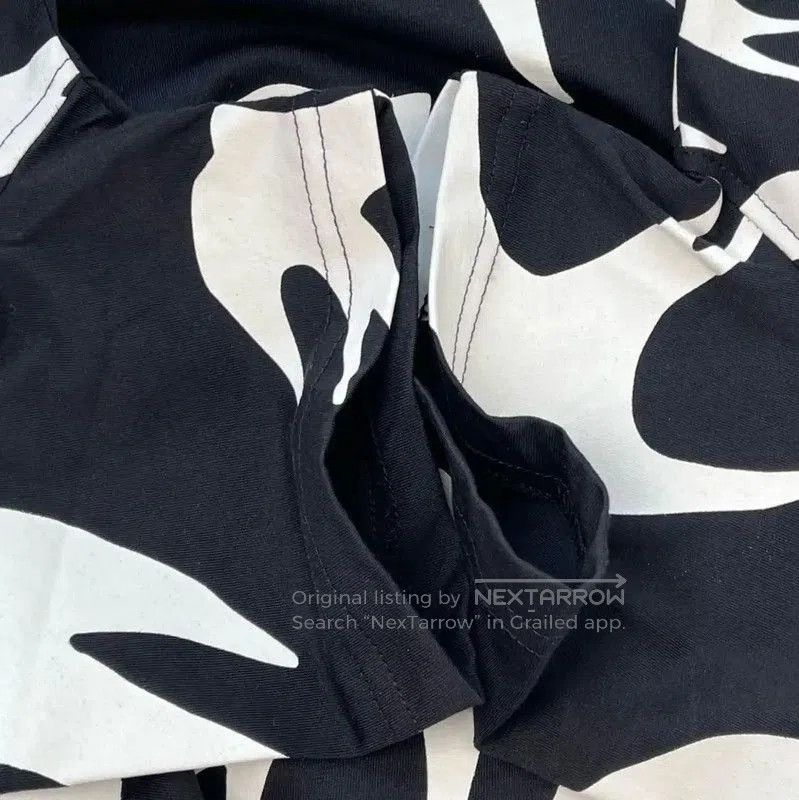 Alexander McQueen Alexander McQueen Black Cotton Graphic T-Shirt . Size US XXS / EU 40 - 5 Thumbnail