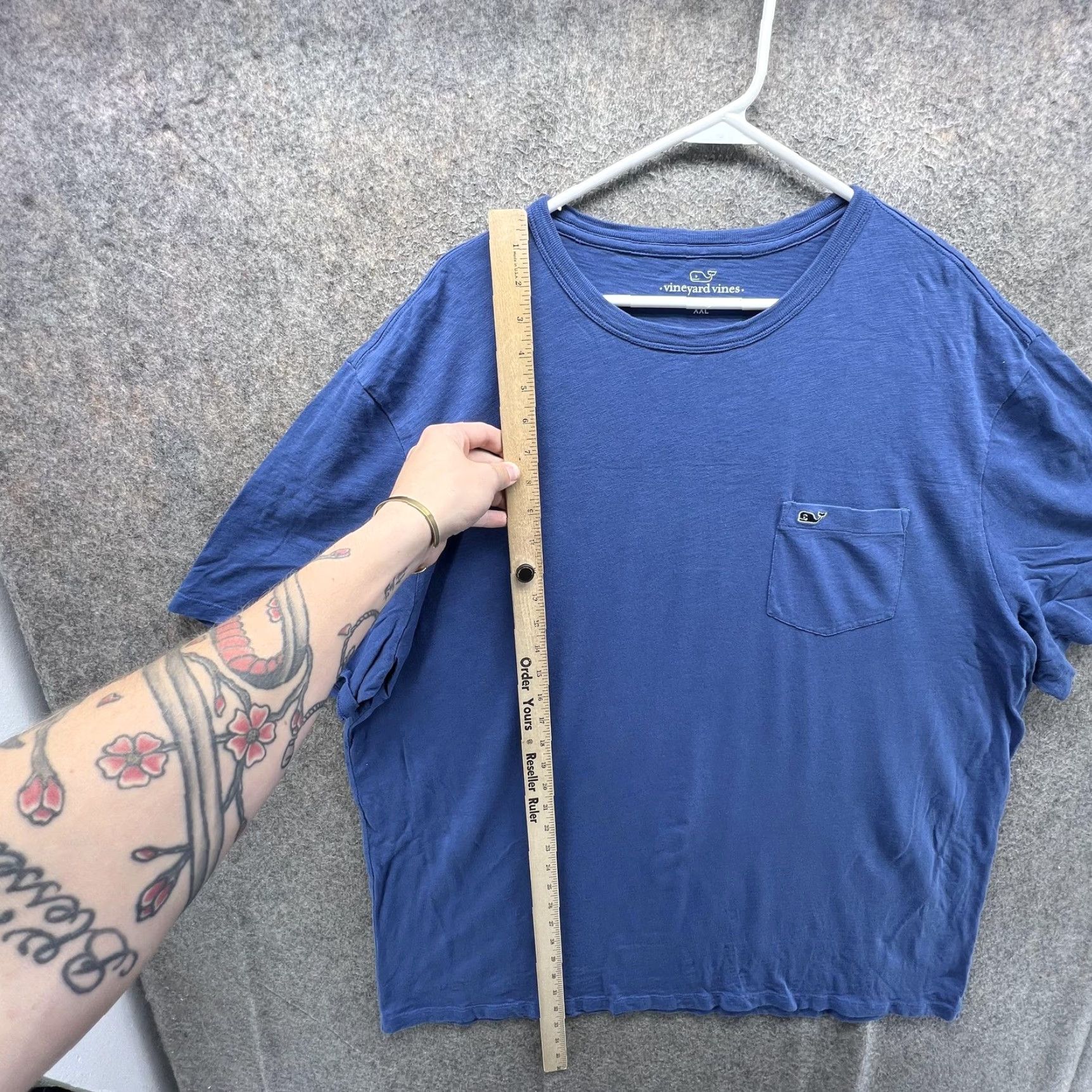 Vineyard Vines VINEYARD VINES Shirt Mens 2XL Blue Pocket Whale Logo Tee Tagless Casual Cotton Short Sleeve Crew Neck — Girls/Mens Creative Size US XXL / EU 58 / 5 - 6 Thumbnail