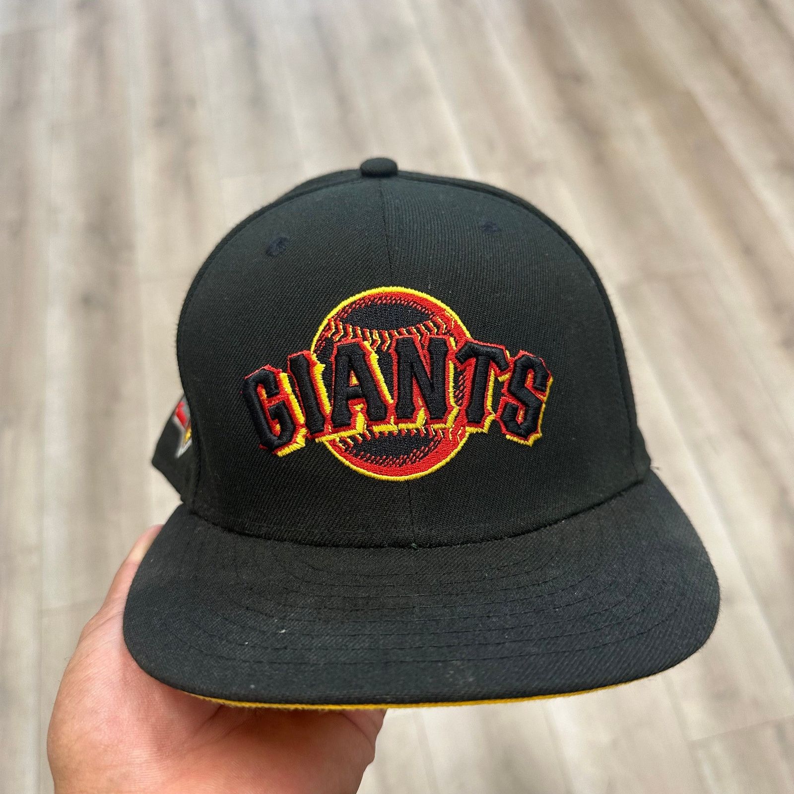 New Era San Francisco Giants New Era 2012 World Series patch hat Size ONE SIZE - 2 Thumbnail