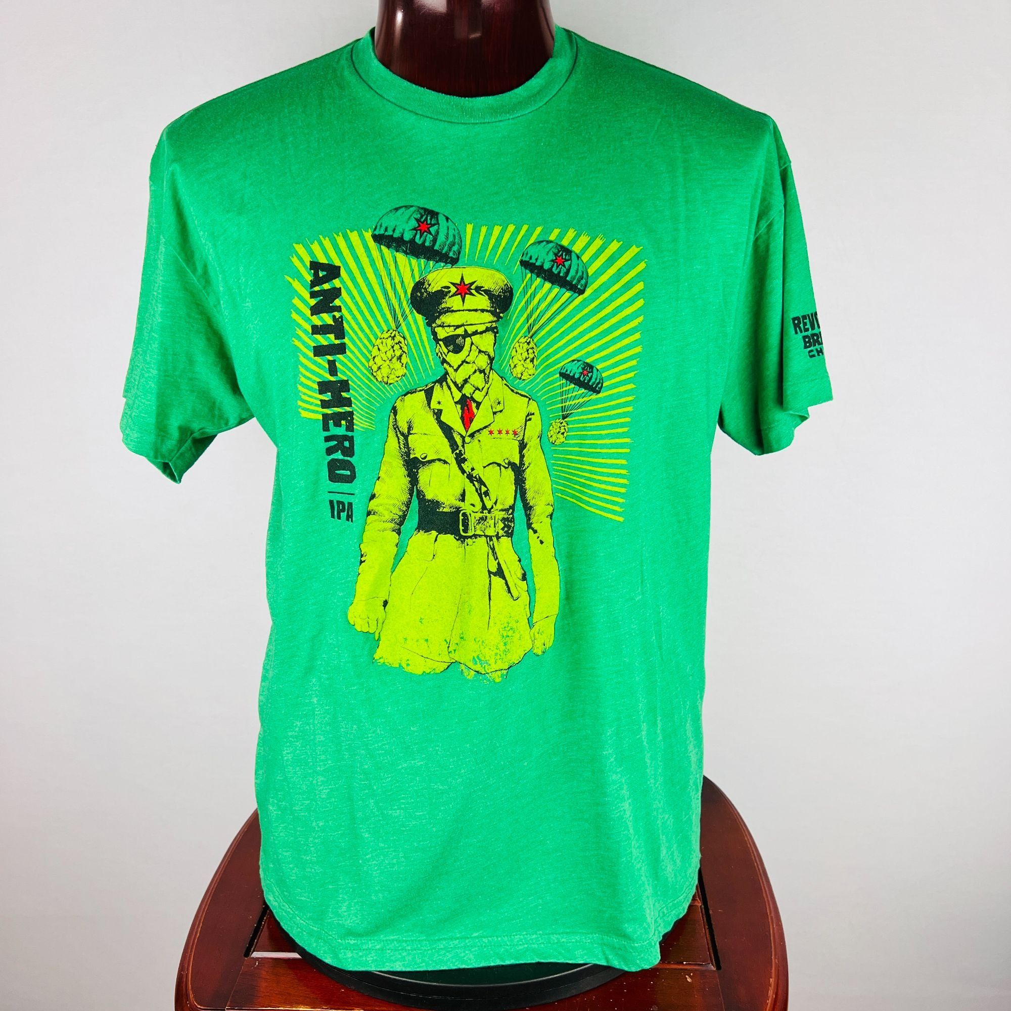 American Apparel Revolution Brewing Chicago Anti-Hero IPA Beer 2XL T-Shirt Sh Size US XXL / EU 58 / 5 - 1 Thumbnail