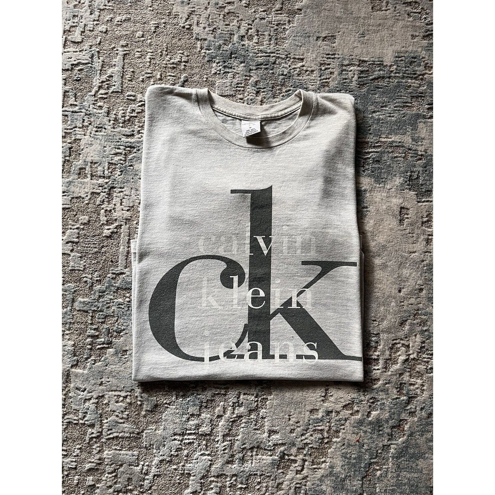 Calvin Klein VINTAGE CALVIN KLEIN LOGO GREY SINGLES STITCH T SHIRT SIZE M Size US M / EU 48-50 / 2 - 3 Thumbnail