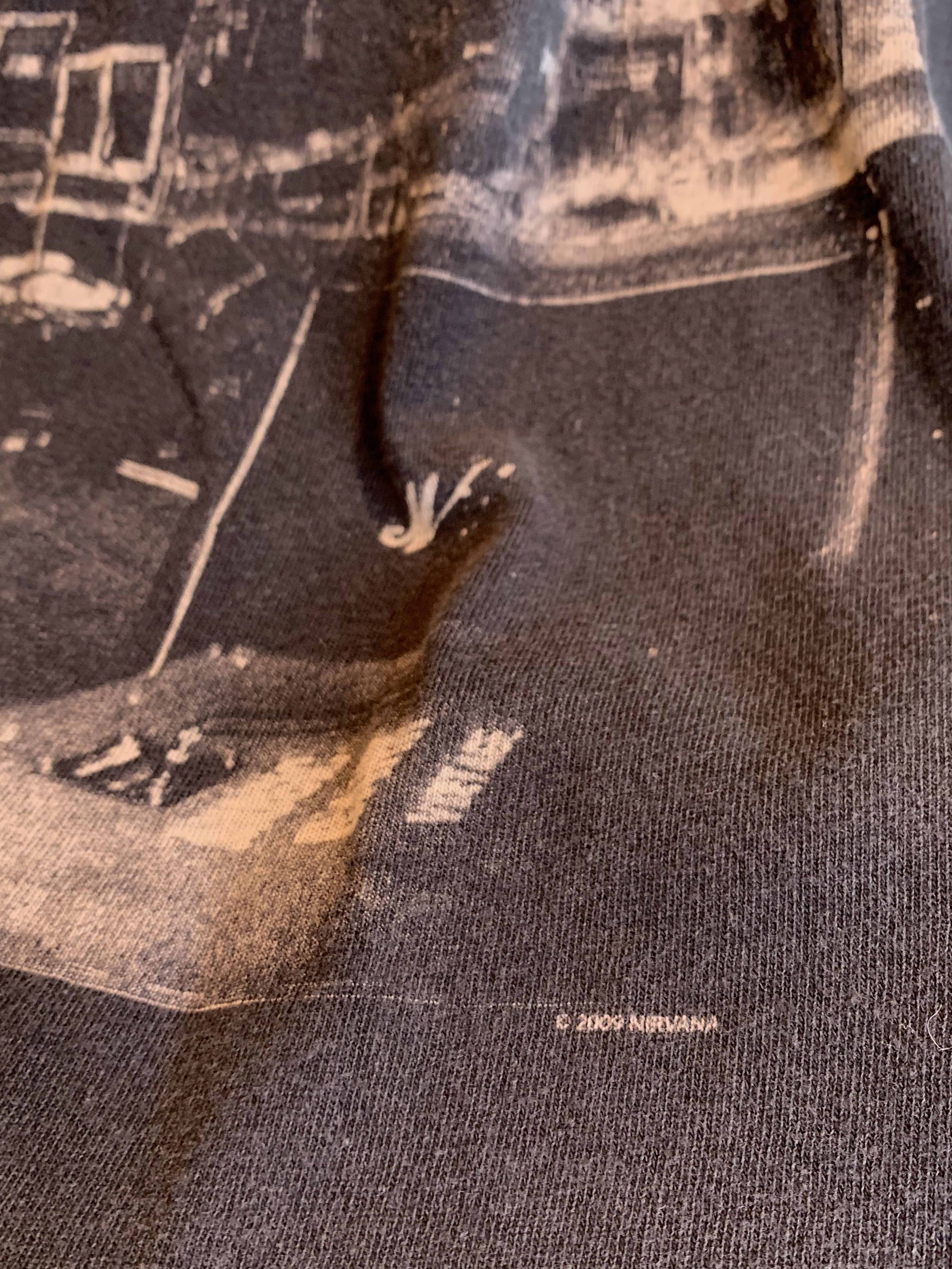 Nirvana RARE* Vintage Nirvana Tour Art Y2K Kurt Cobain T-Shirt 2009 Size US XL / EU 56 / 4 - 5 Thumbnail