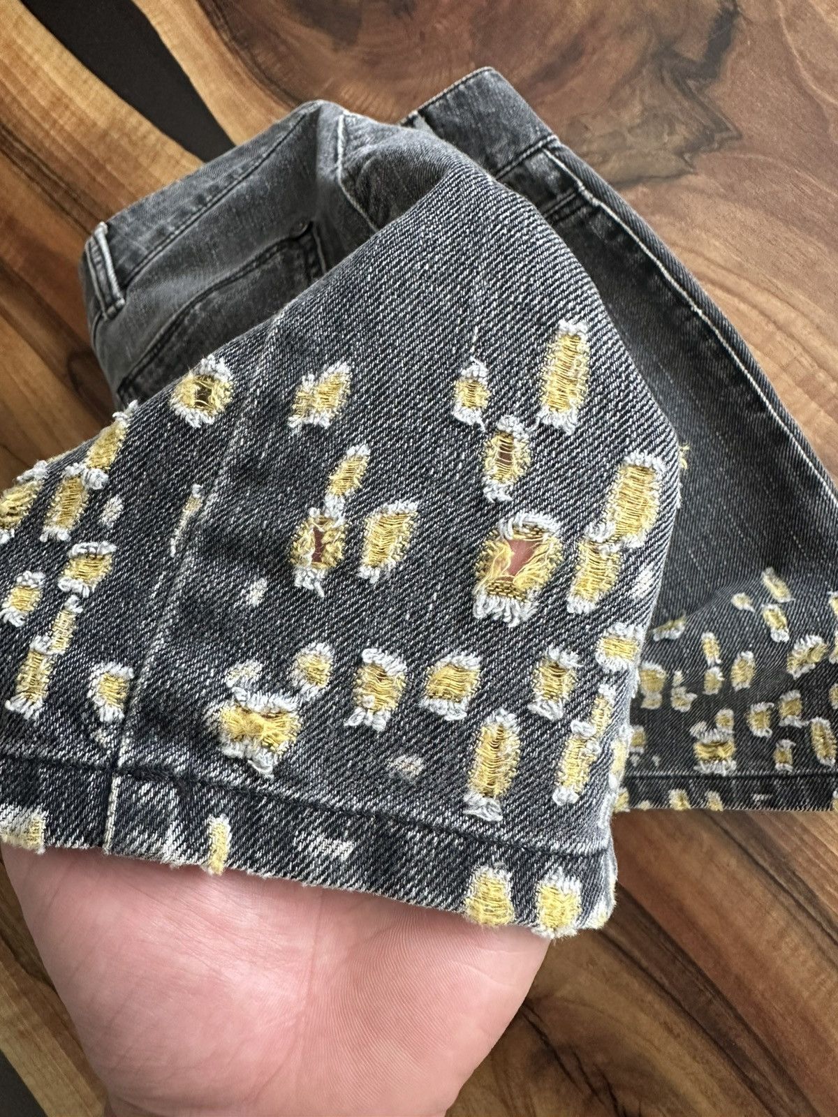 Chanel Chanel S/S 2004 Distressed Mini Skirt Size 27" / US 4 / IT 40 - 12 Thumbnail