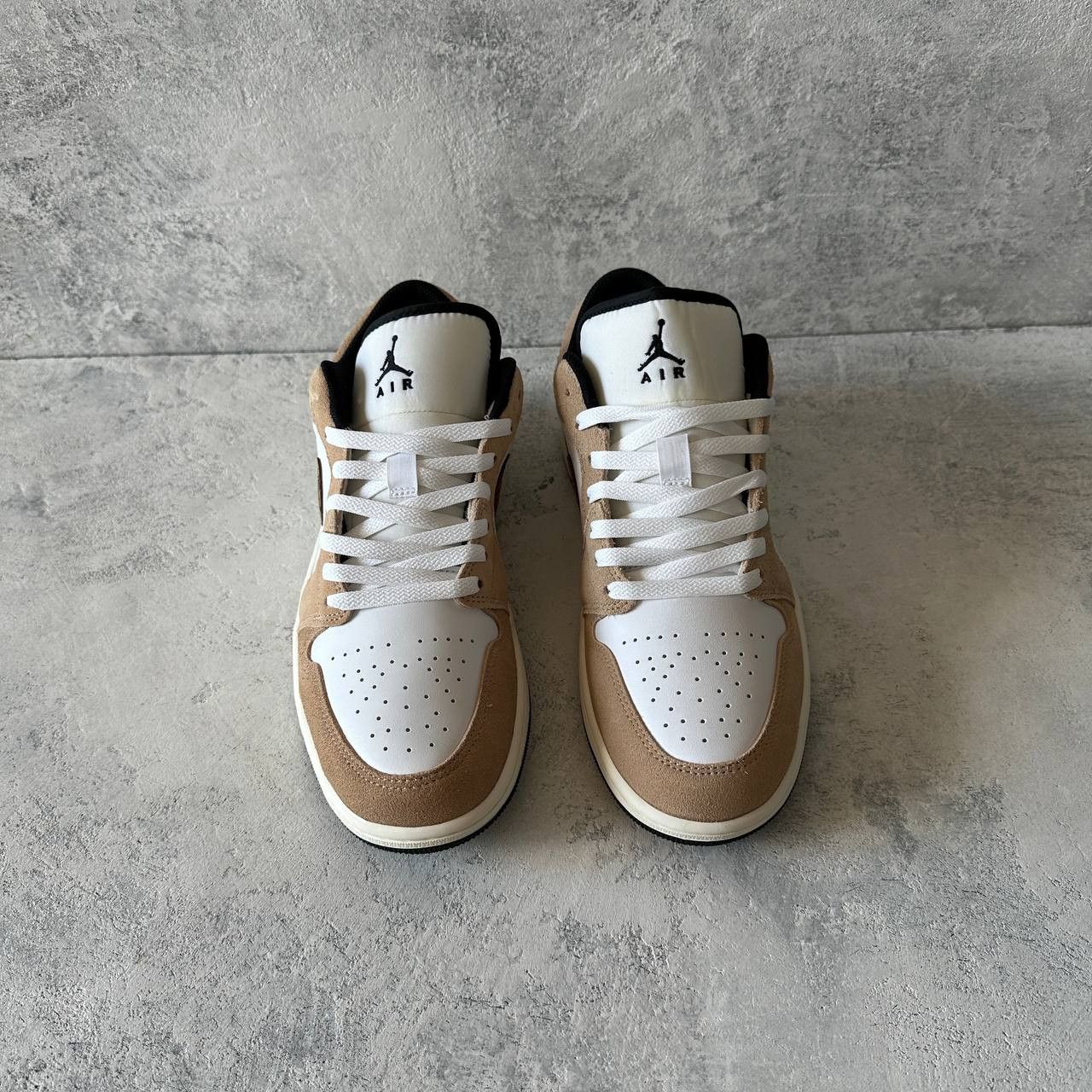 Jordan Brand Air Jordan 1 Low SE "Brown Elephant" Size 43 DZ4130-201 Size US 9.5 / EU 42-43 - 5 Thumbnail