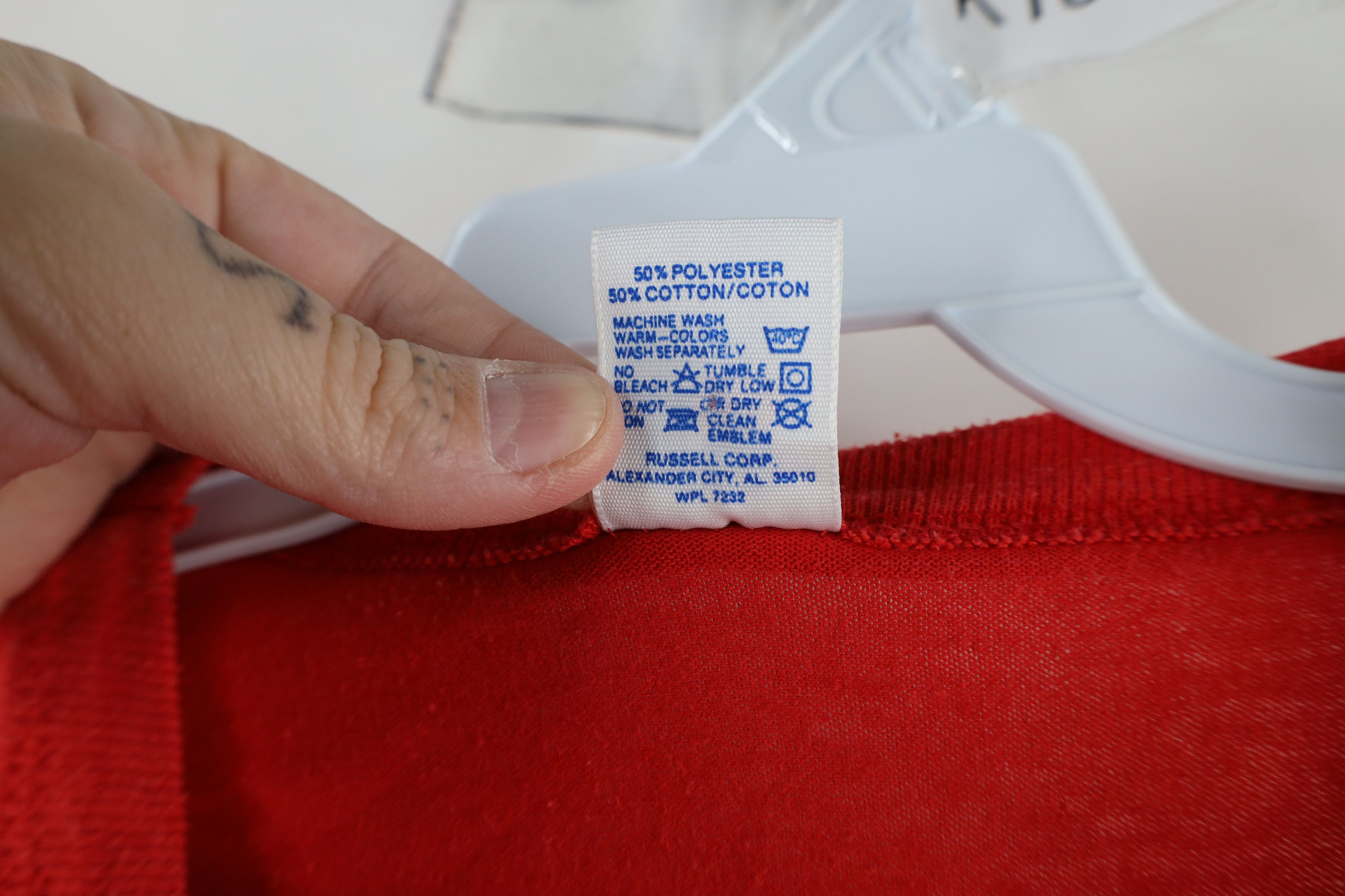 Russell Athletic × Vintage Vintage 90s Russell Athletic Short Sleeve T-Shirt Red USA Size US L / EU 52-54 / 3 - 5 Thumbnail